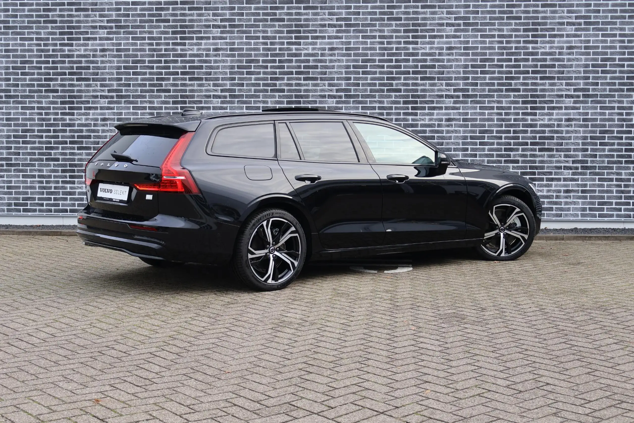 Volvo - V60