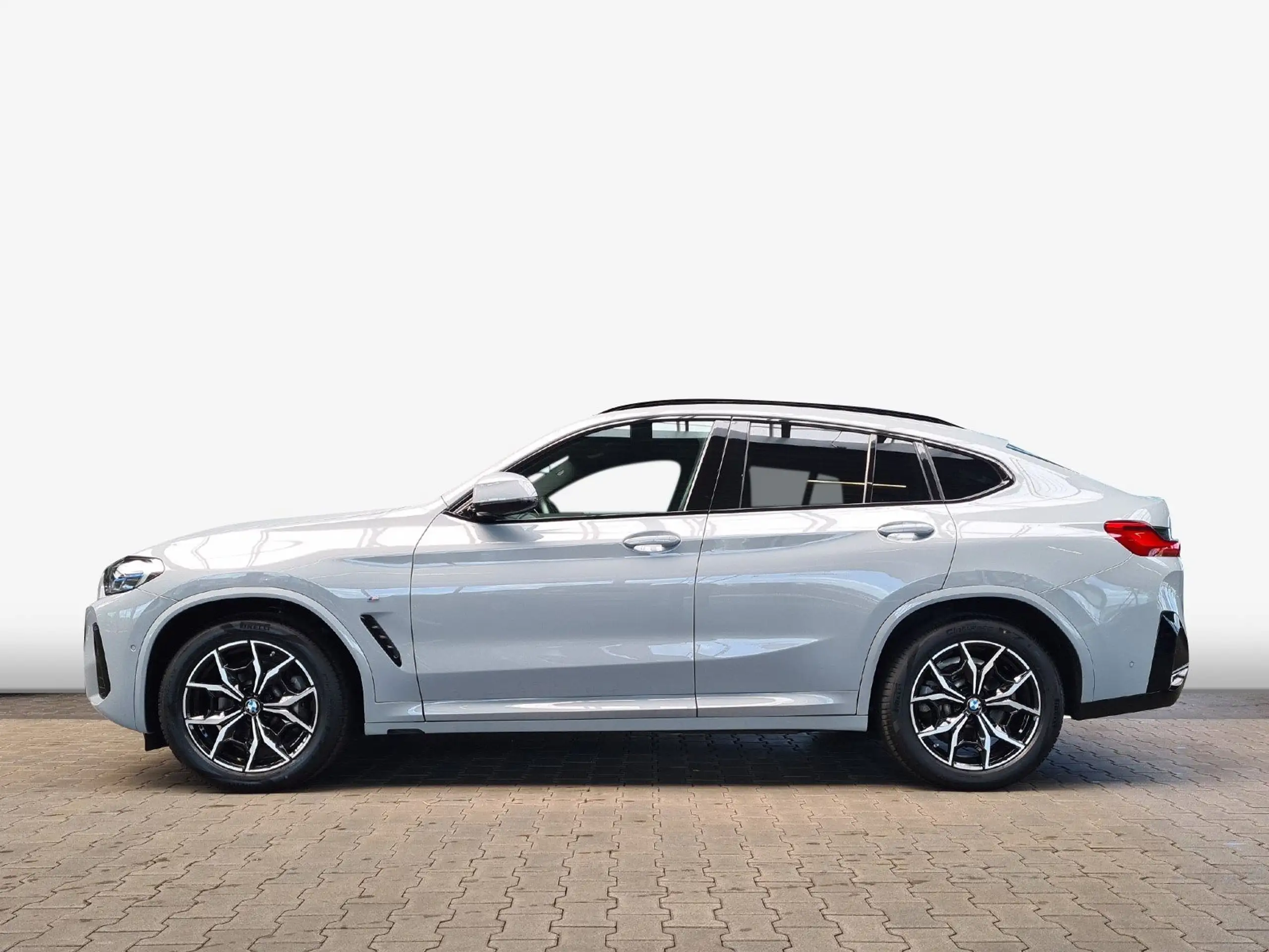 BMW - X4