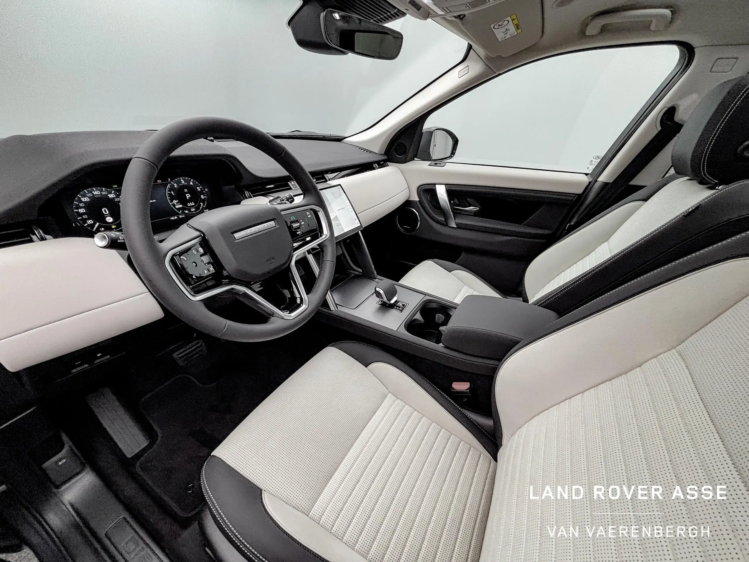 Land Rover - Discovery Sport