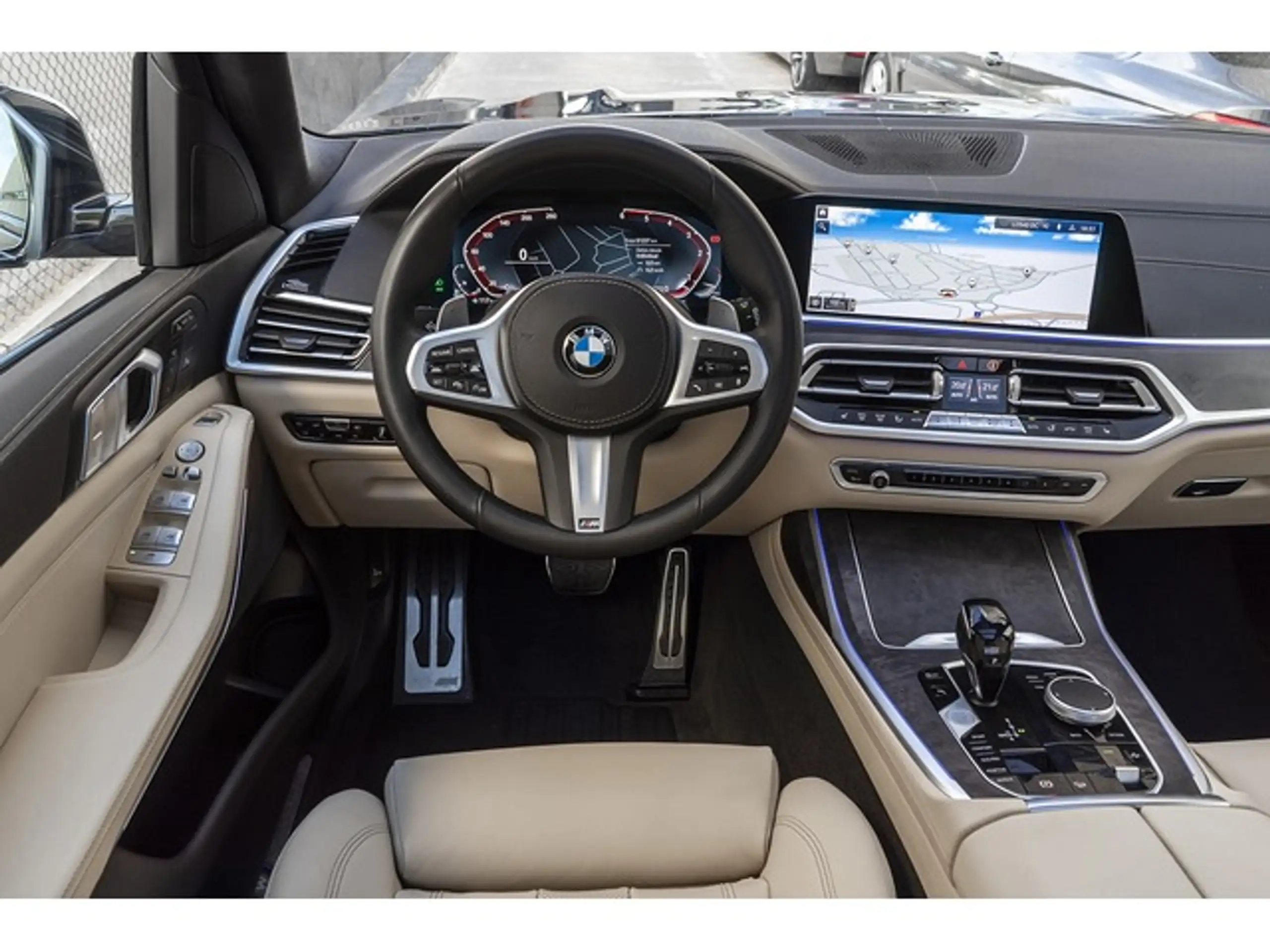 BMW - X7