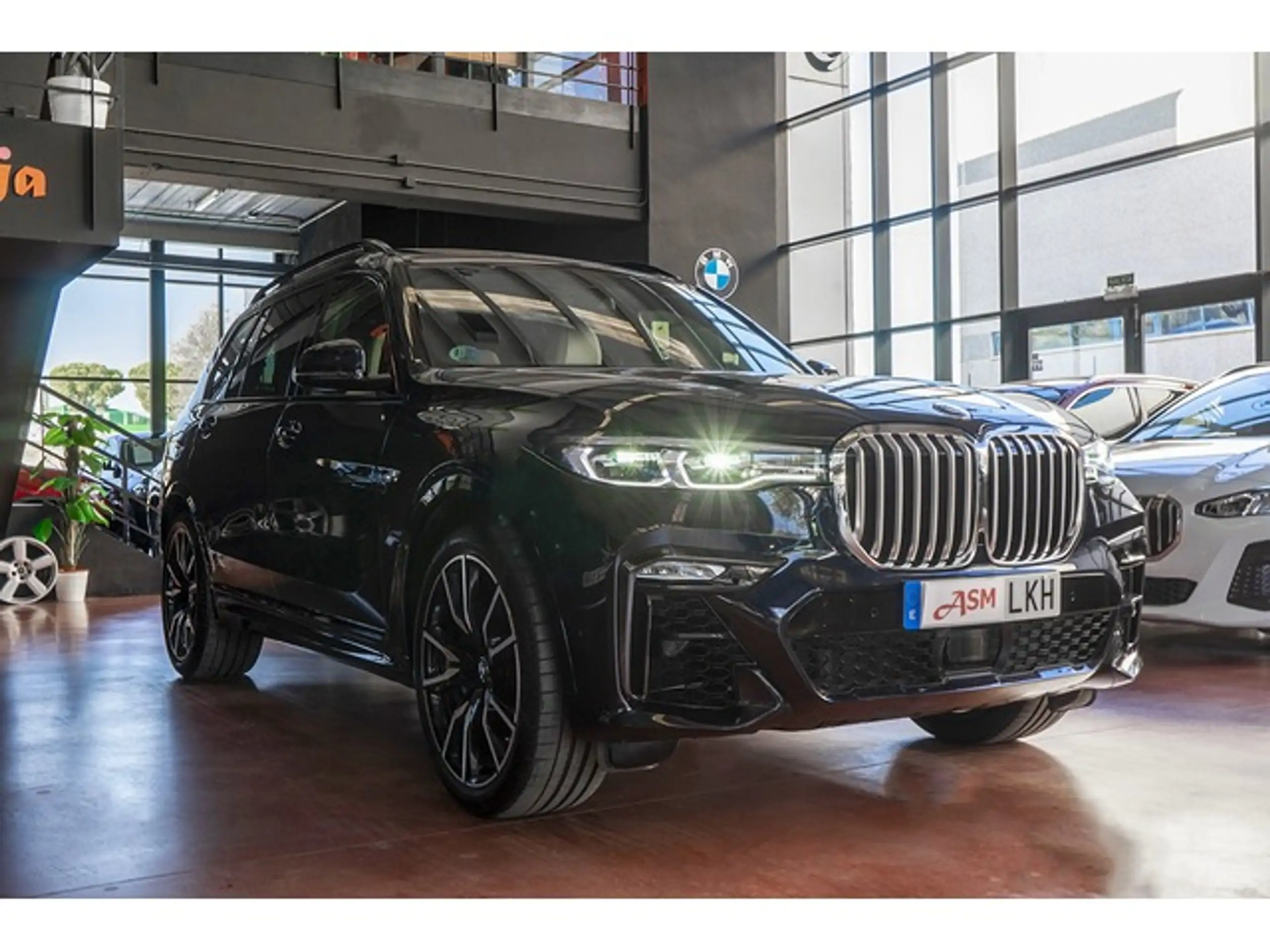 BMW - X7