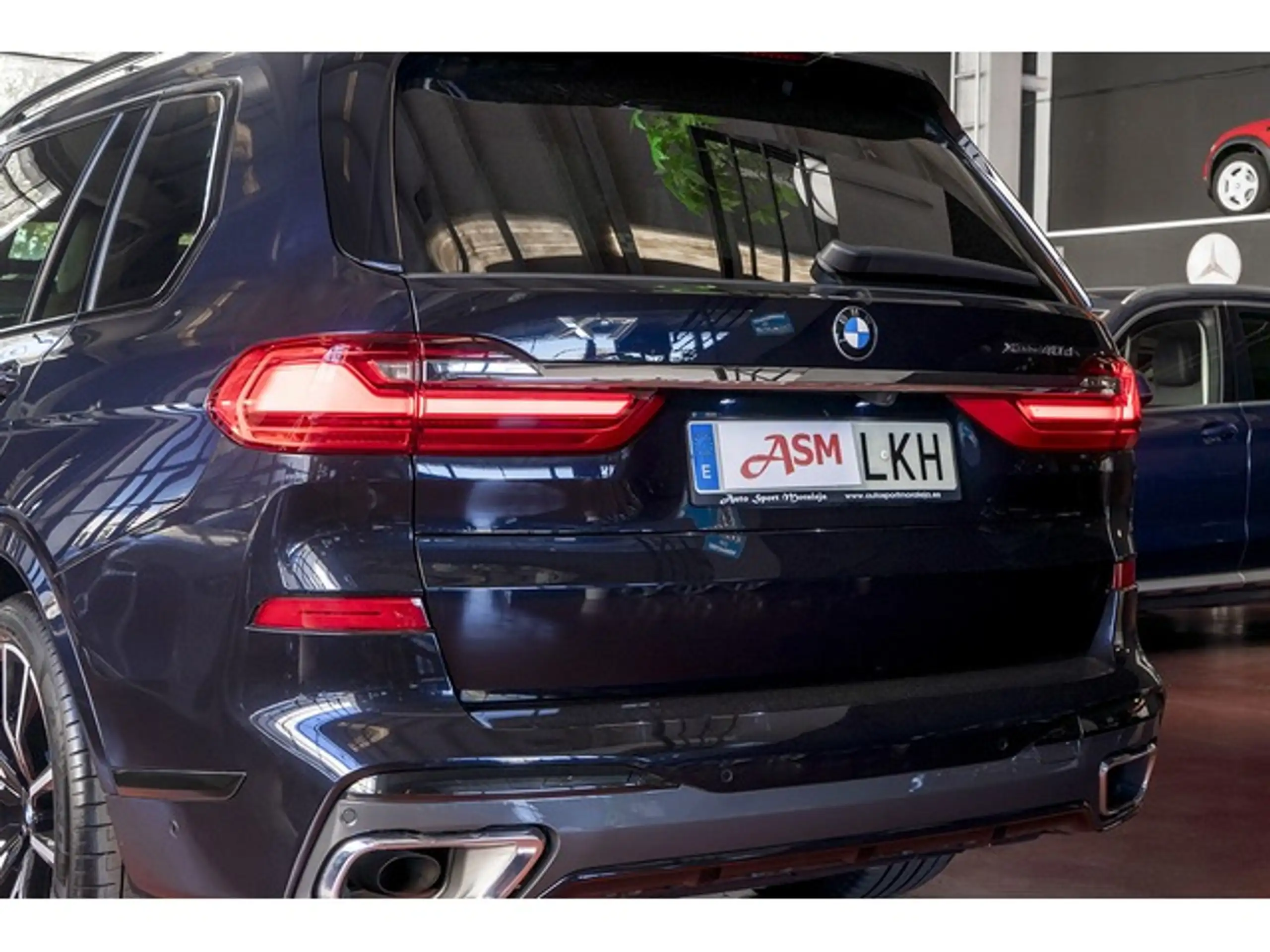 BMW - X7