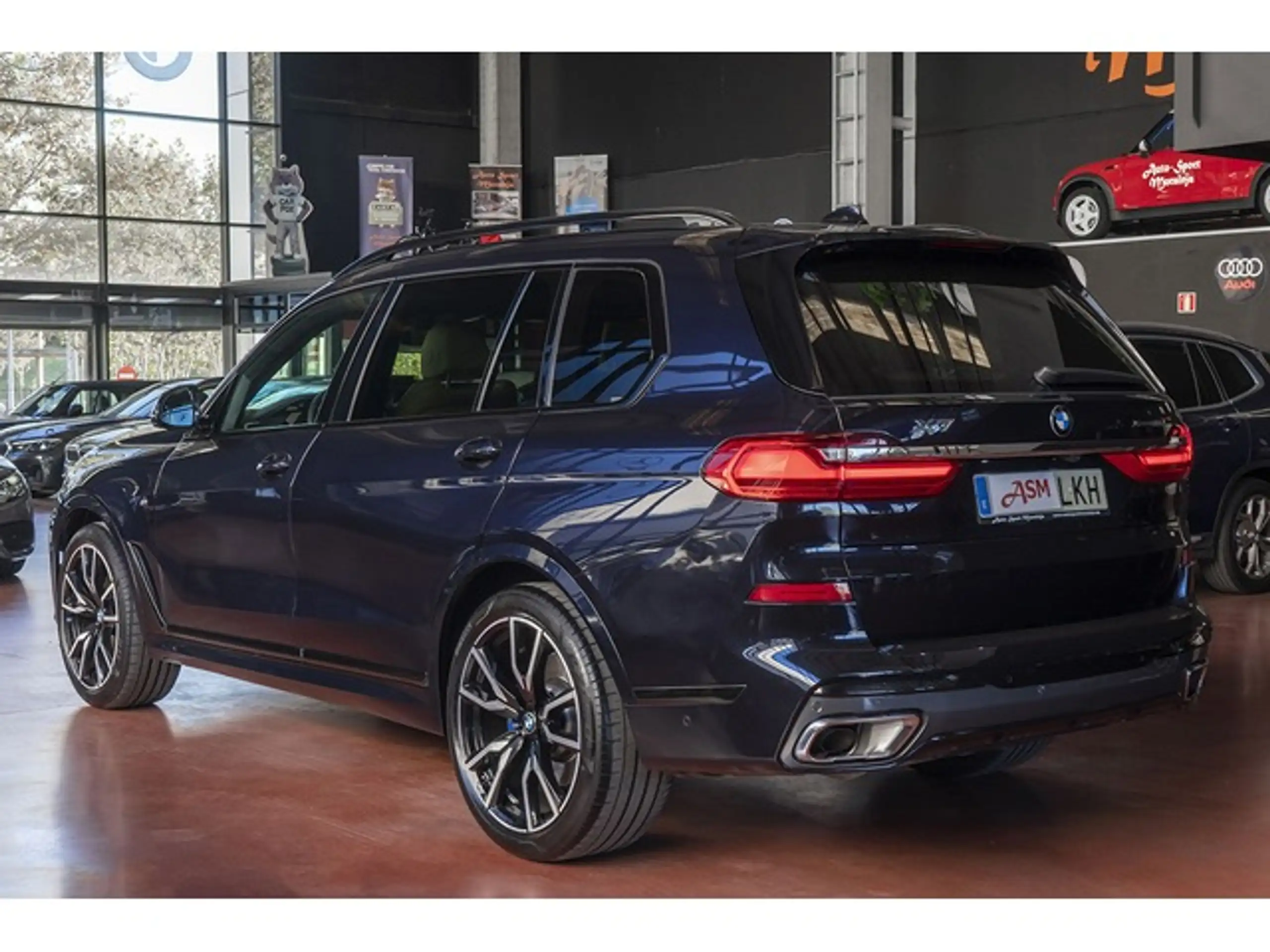 BMW - X7