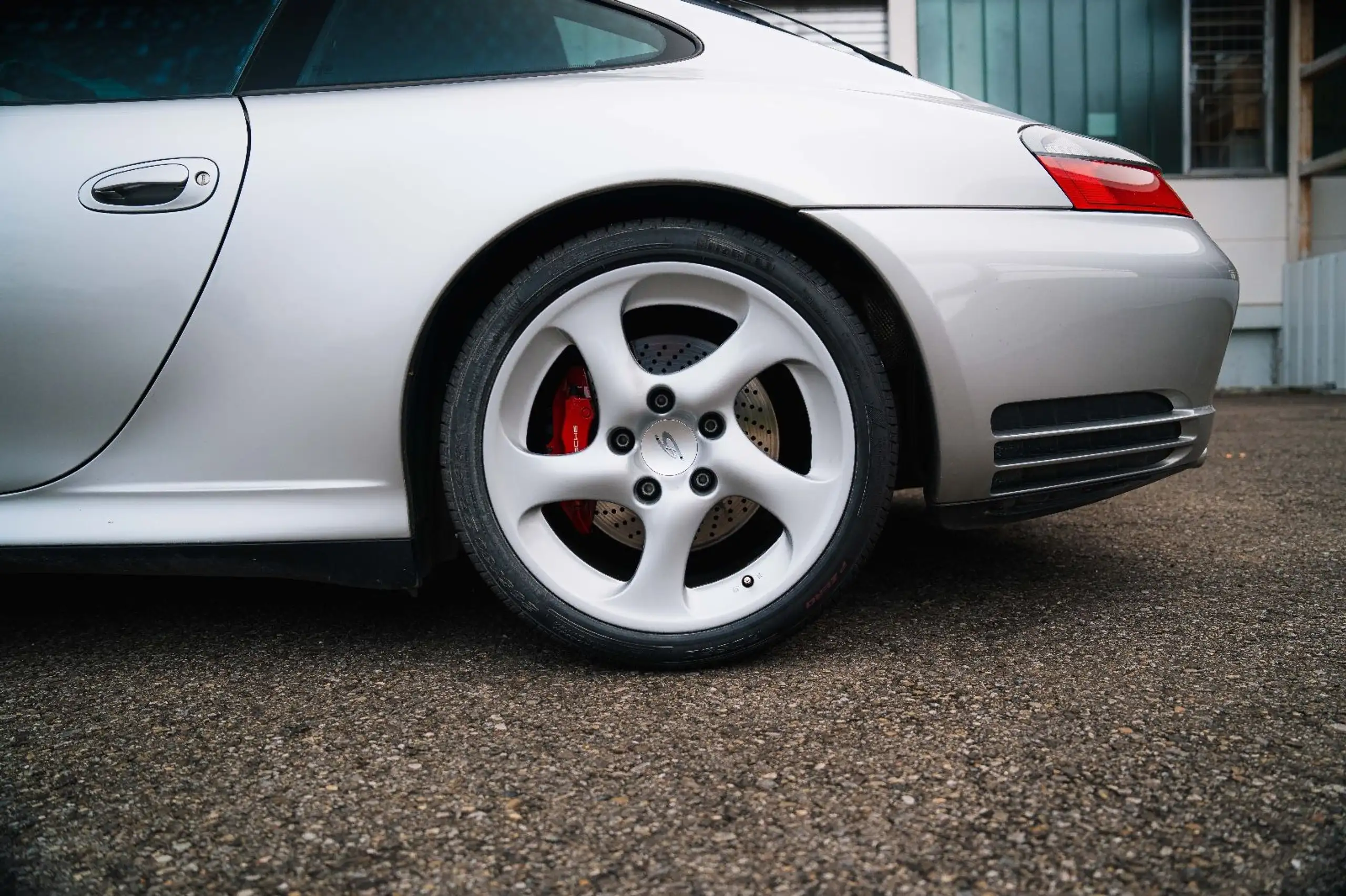 Porsche - 996