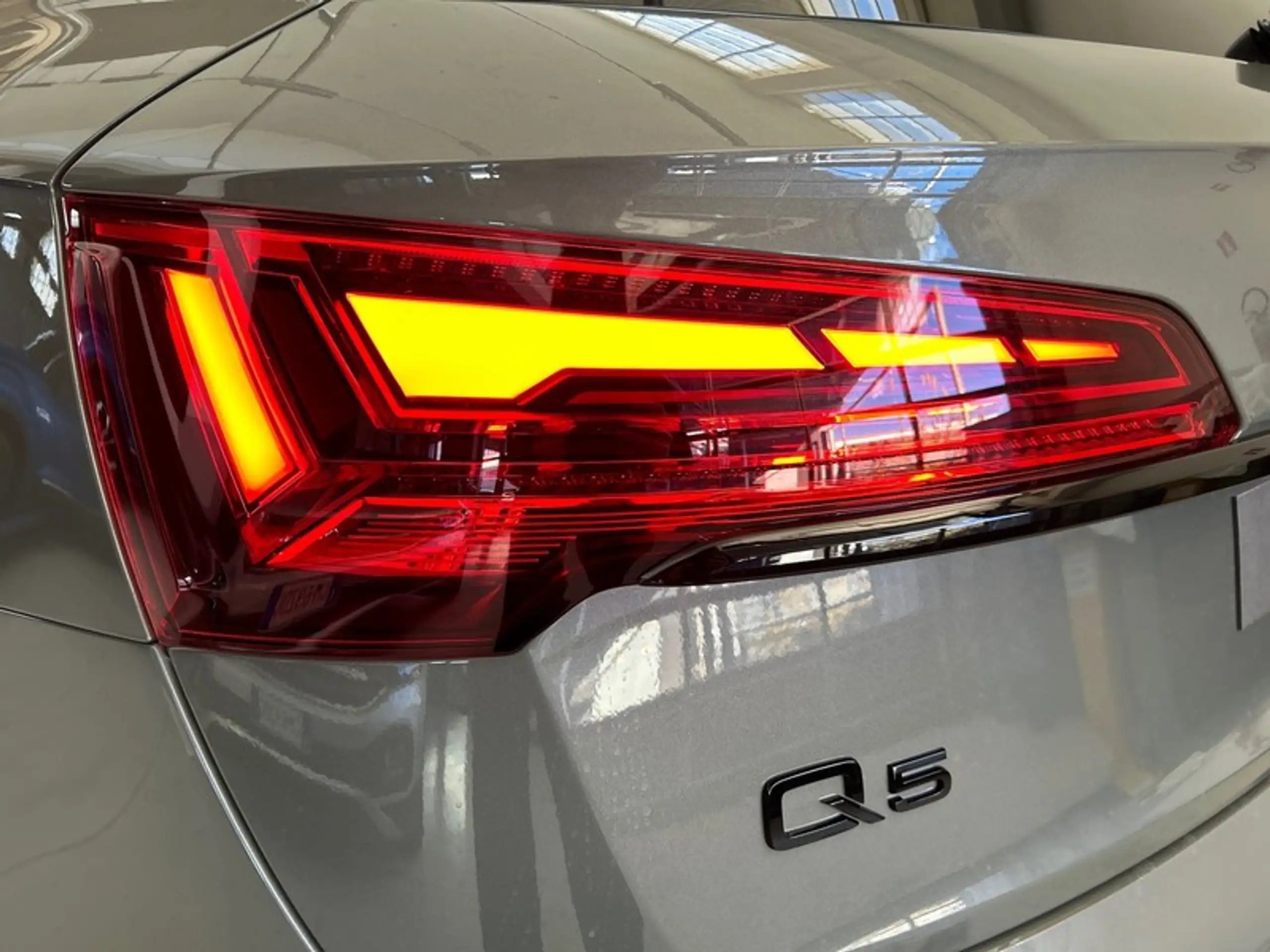 Audi - Q5