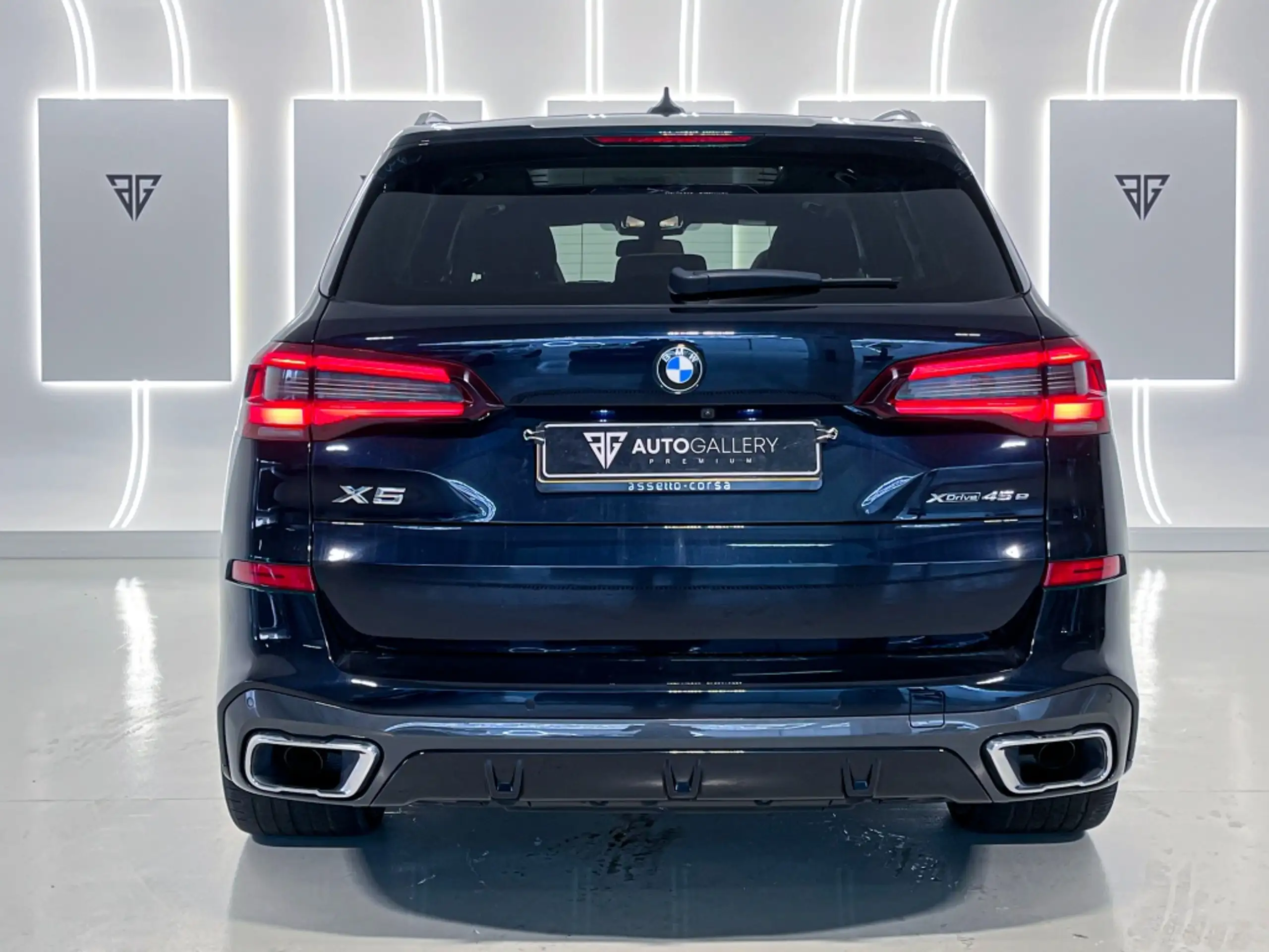 BMW - X5