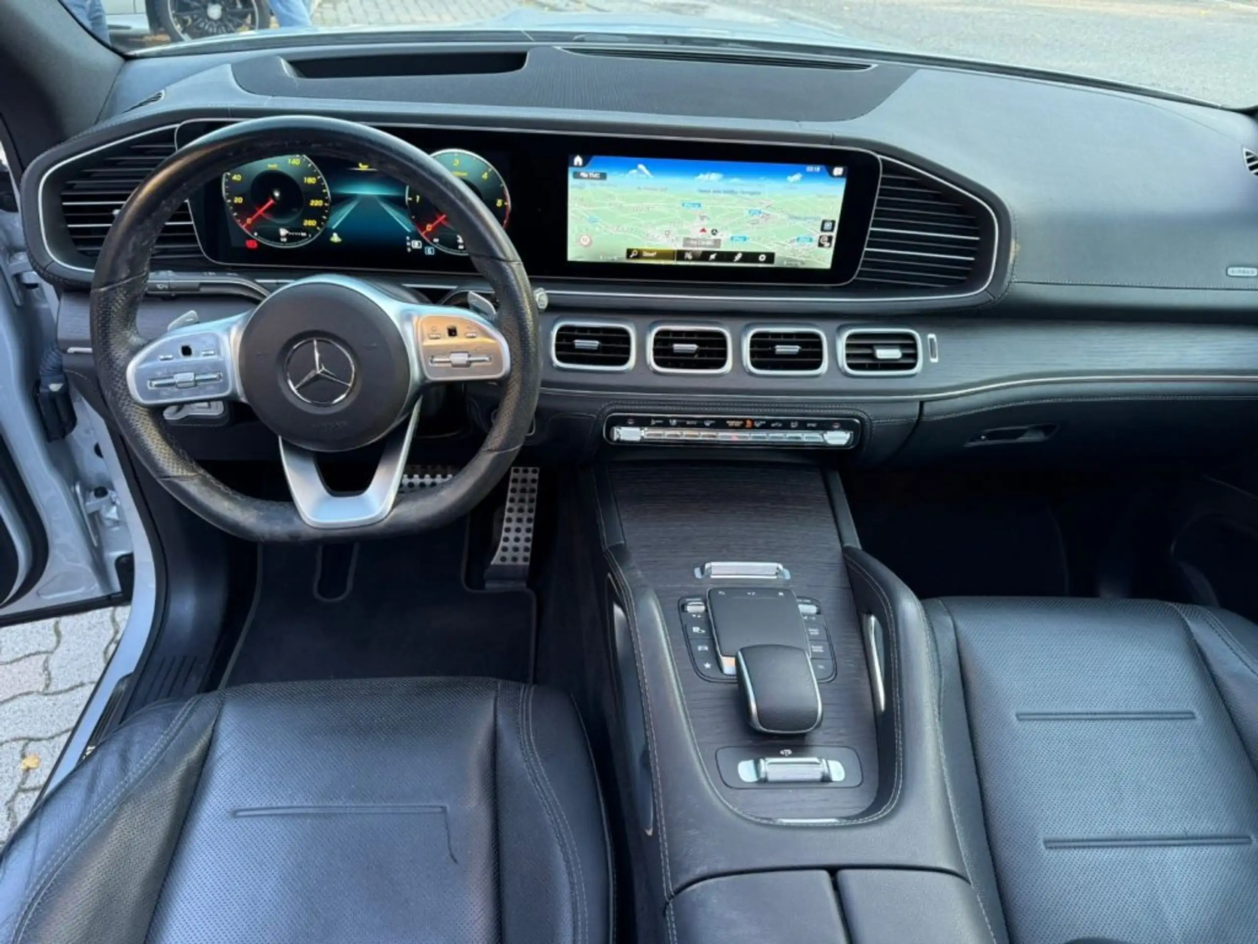 Mercedes-Benz - GLE 350