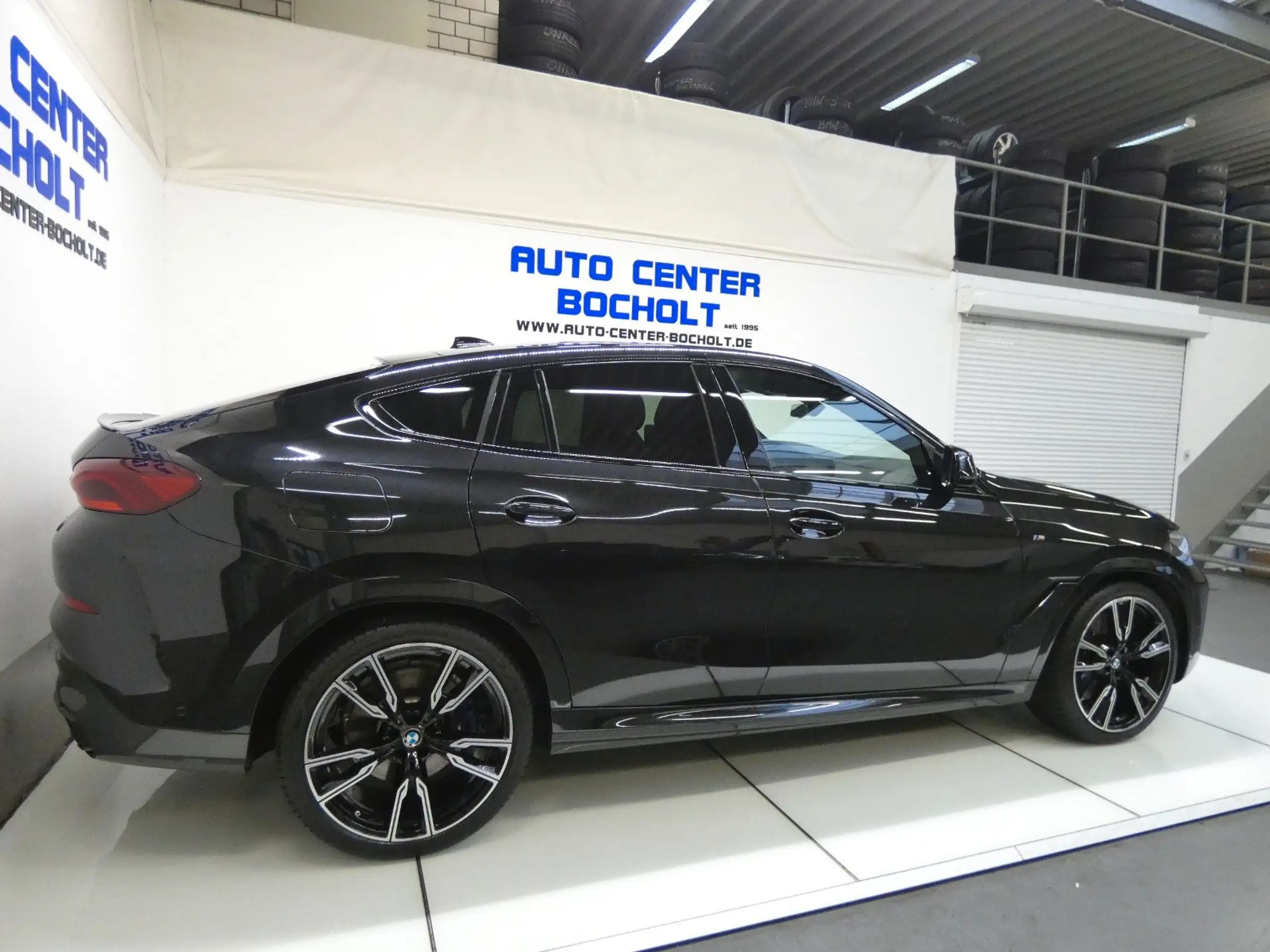 BMW - X6 M