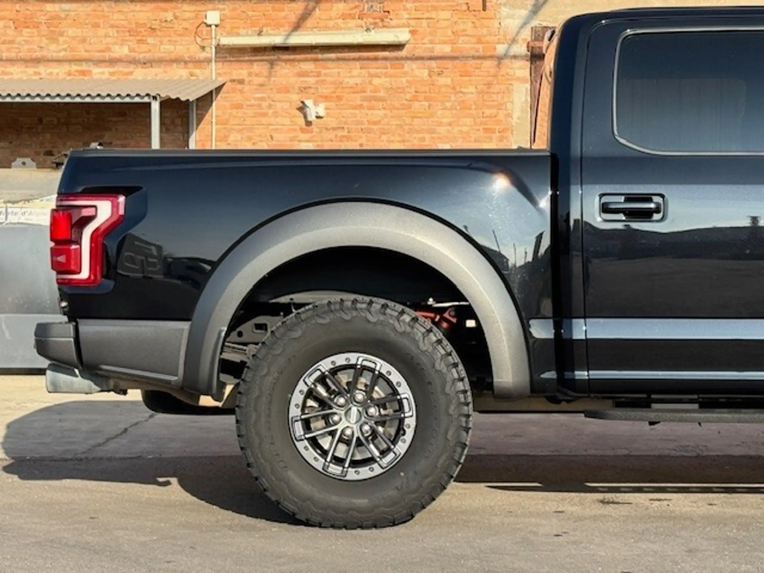 Ford - F 150