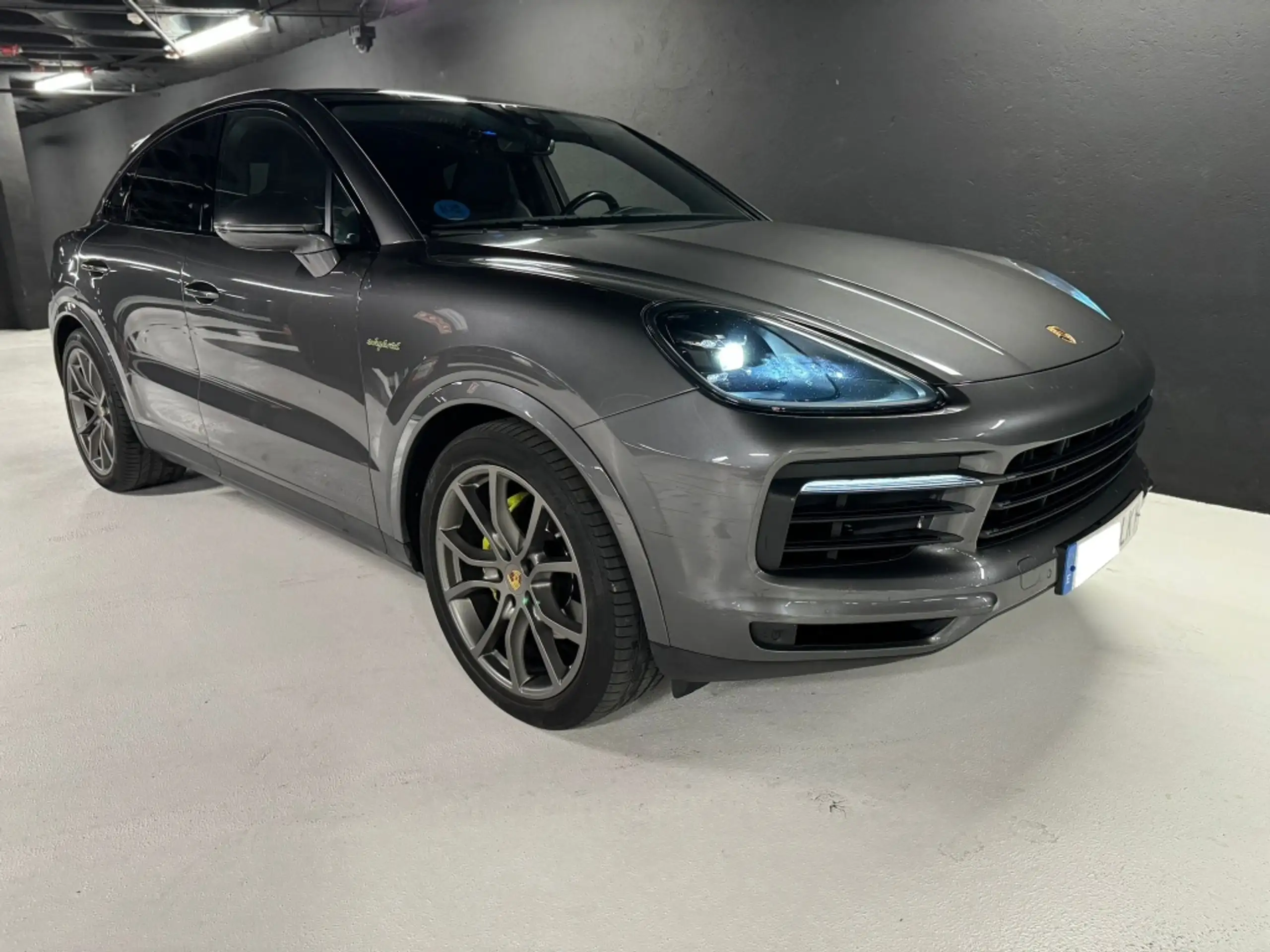 Porsche - Cayenne