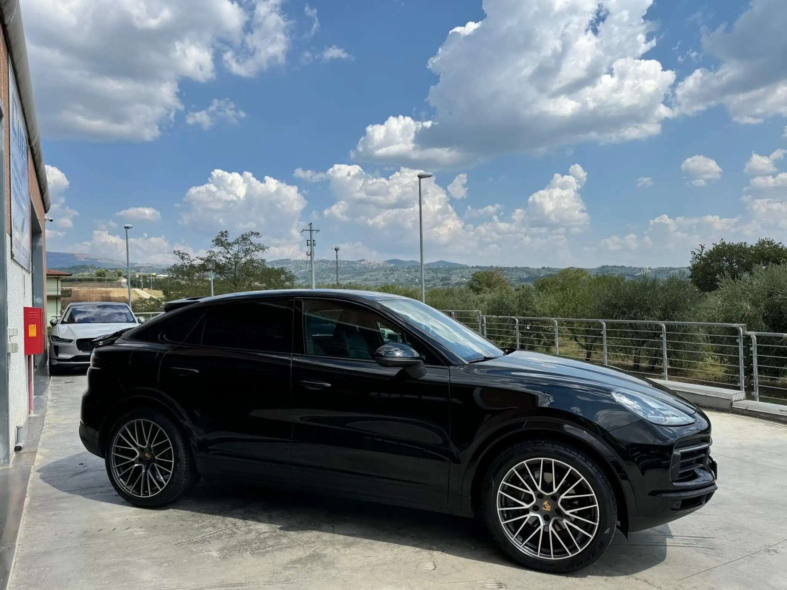 Porsche - Cayenne