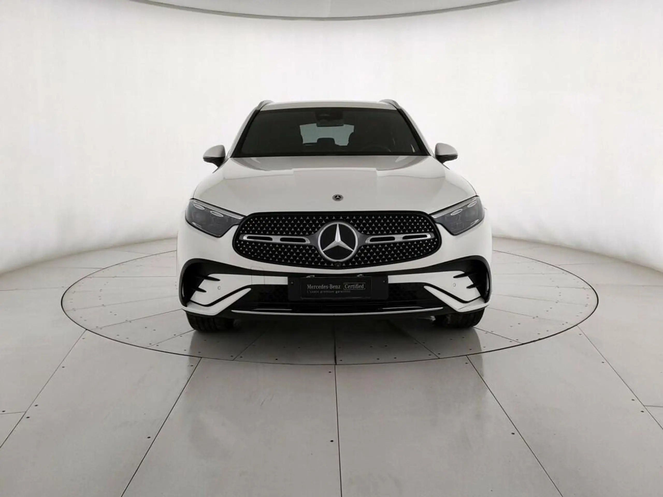 Mercedes-Benz - GLC 220