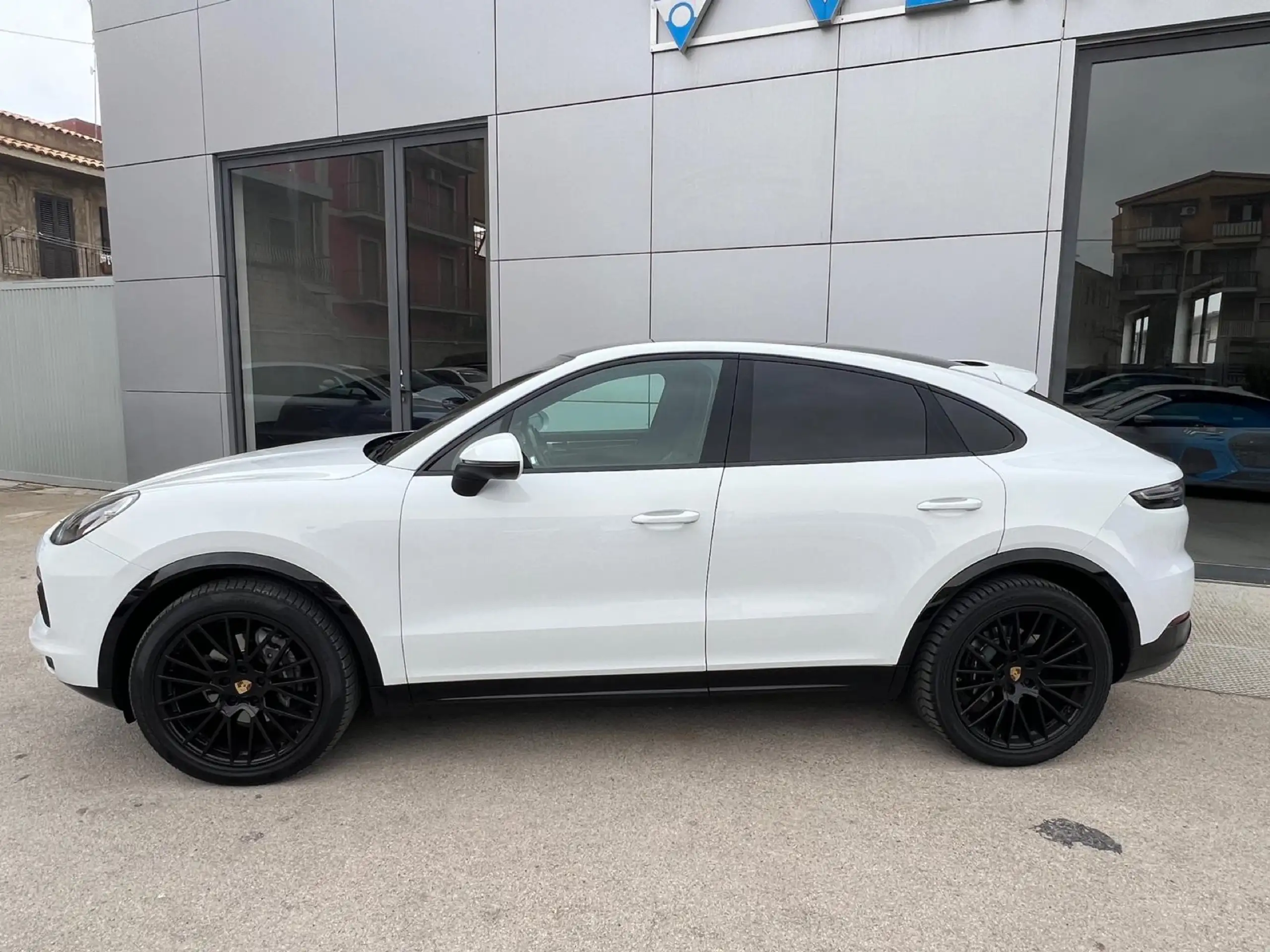 Porsche - Cayenne