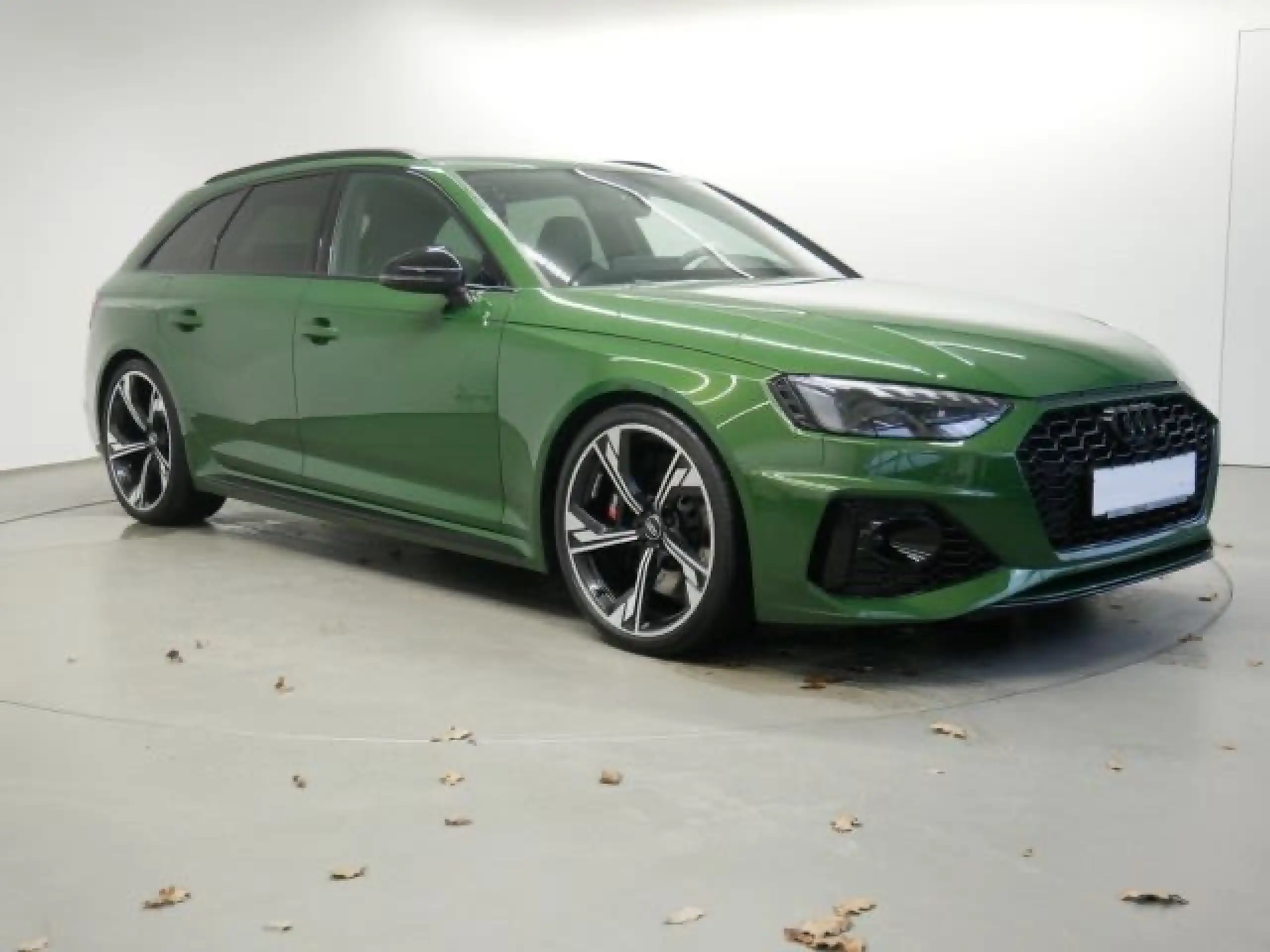 Audi - RS4