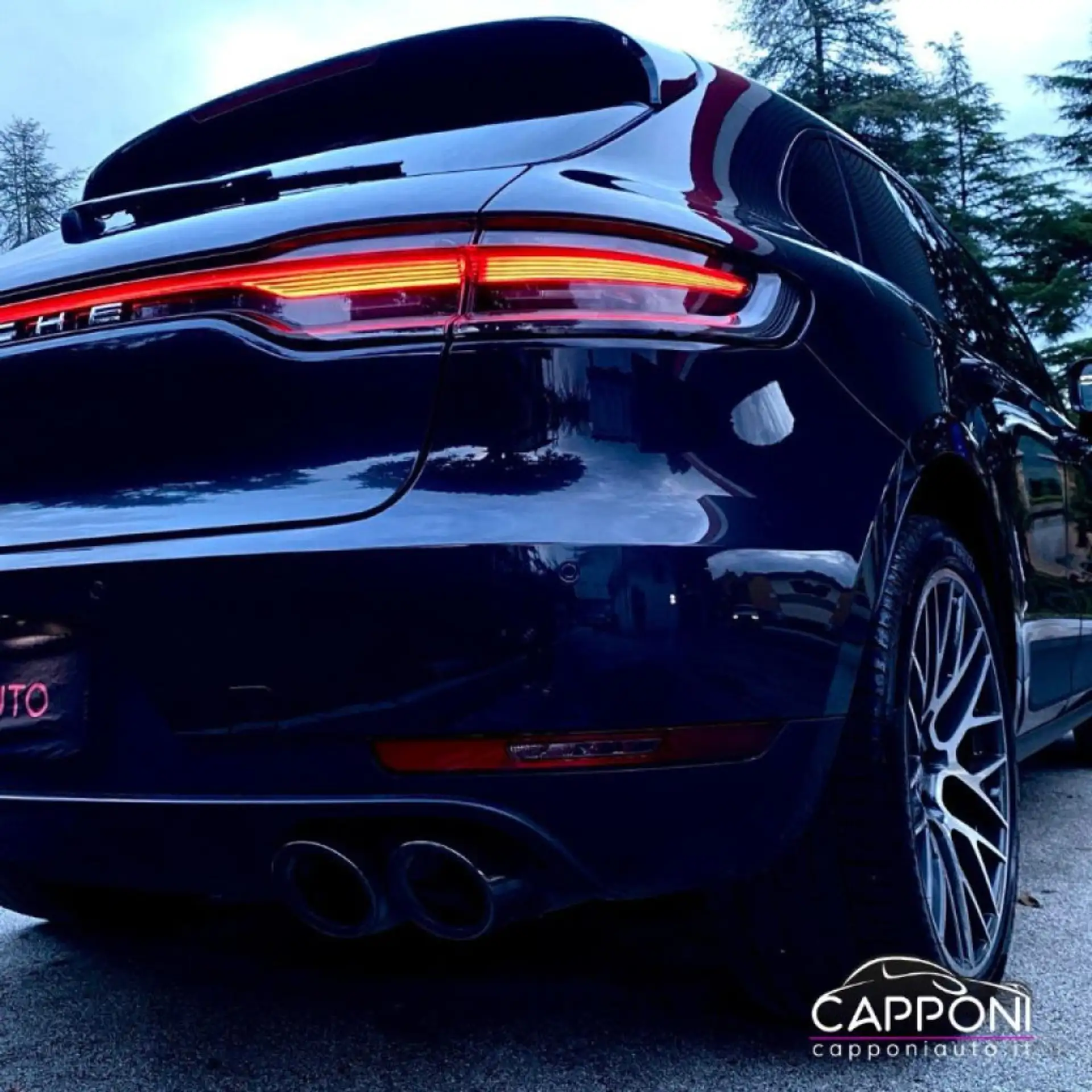 Porsche - Macan