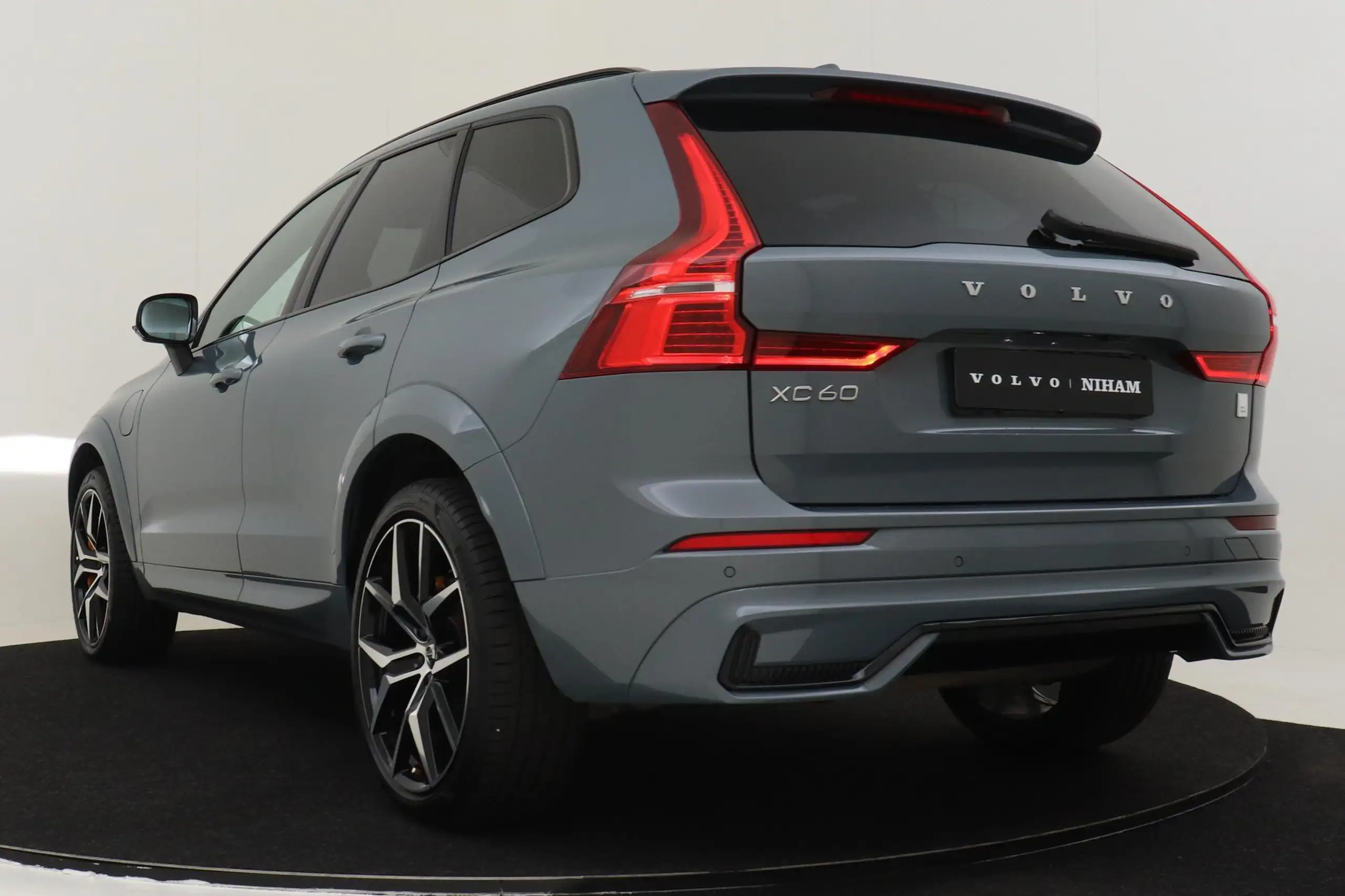 Volvo - XC60