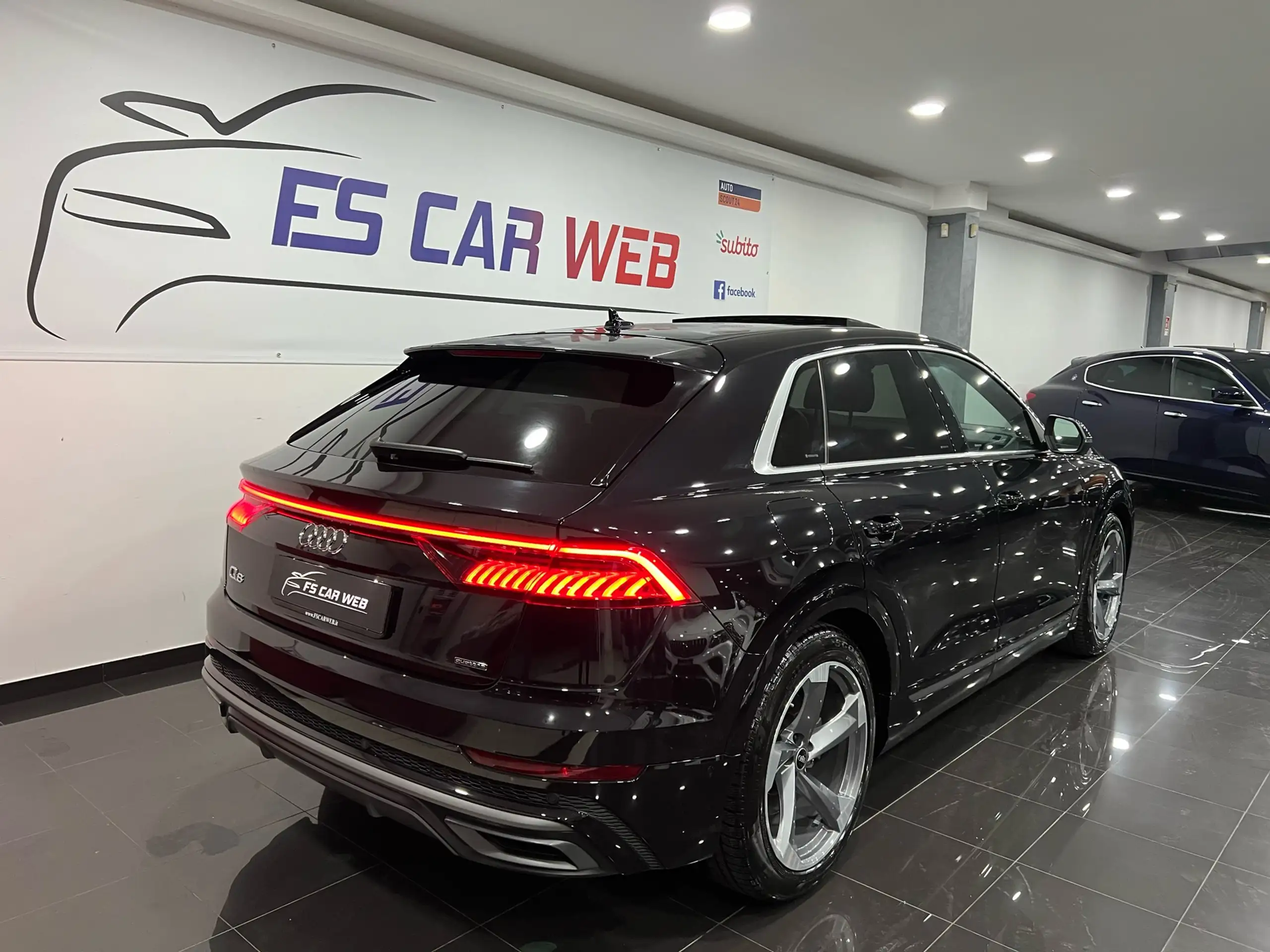 Audi - Q8