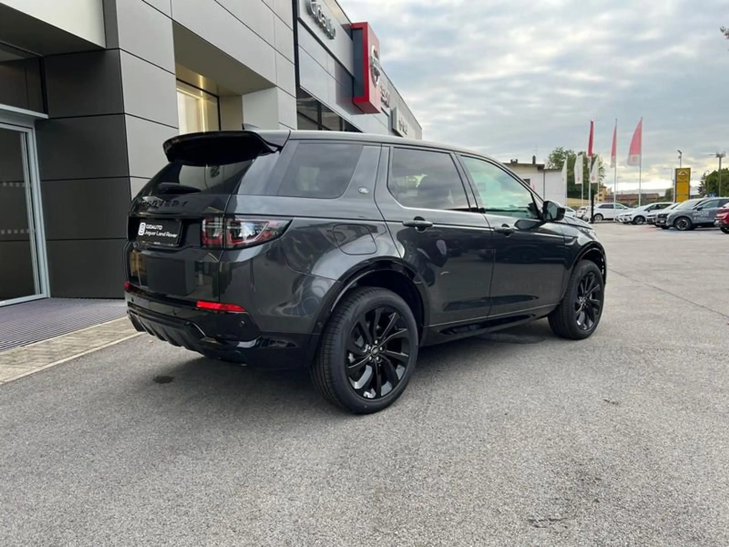 Land Rover - Discovery Sport