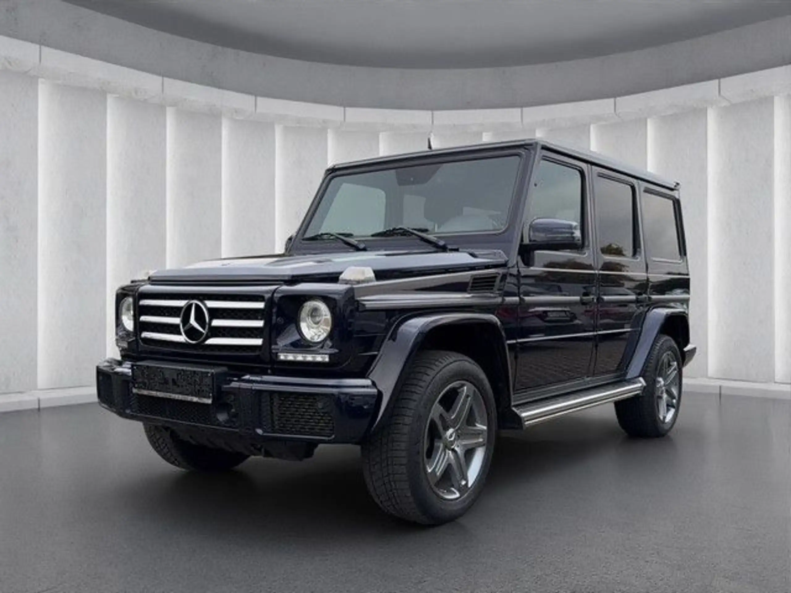 Mercedes-Benz - G 350