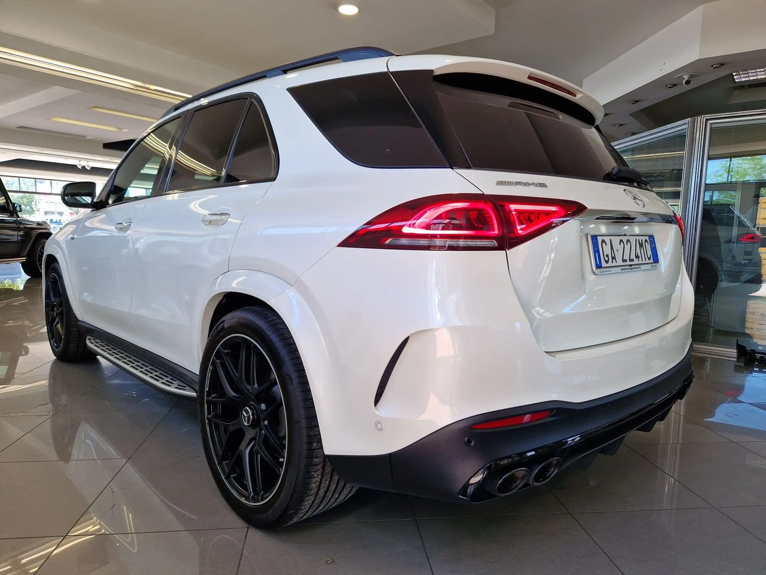 Mercedes-Benz - GLE 53 AMG