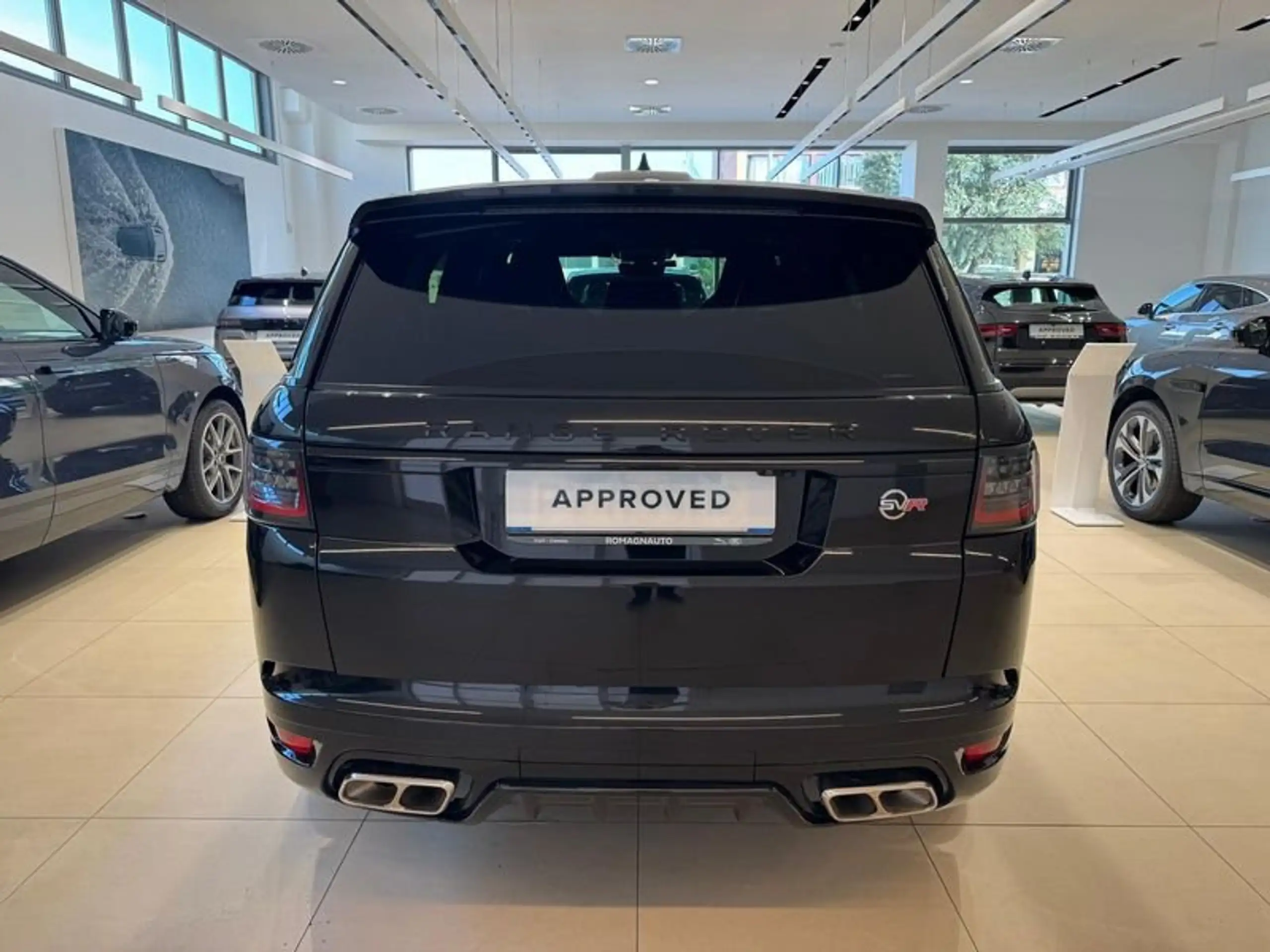 Land Rover - Range Rover Sport