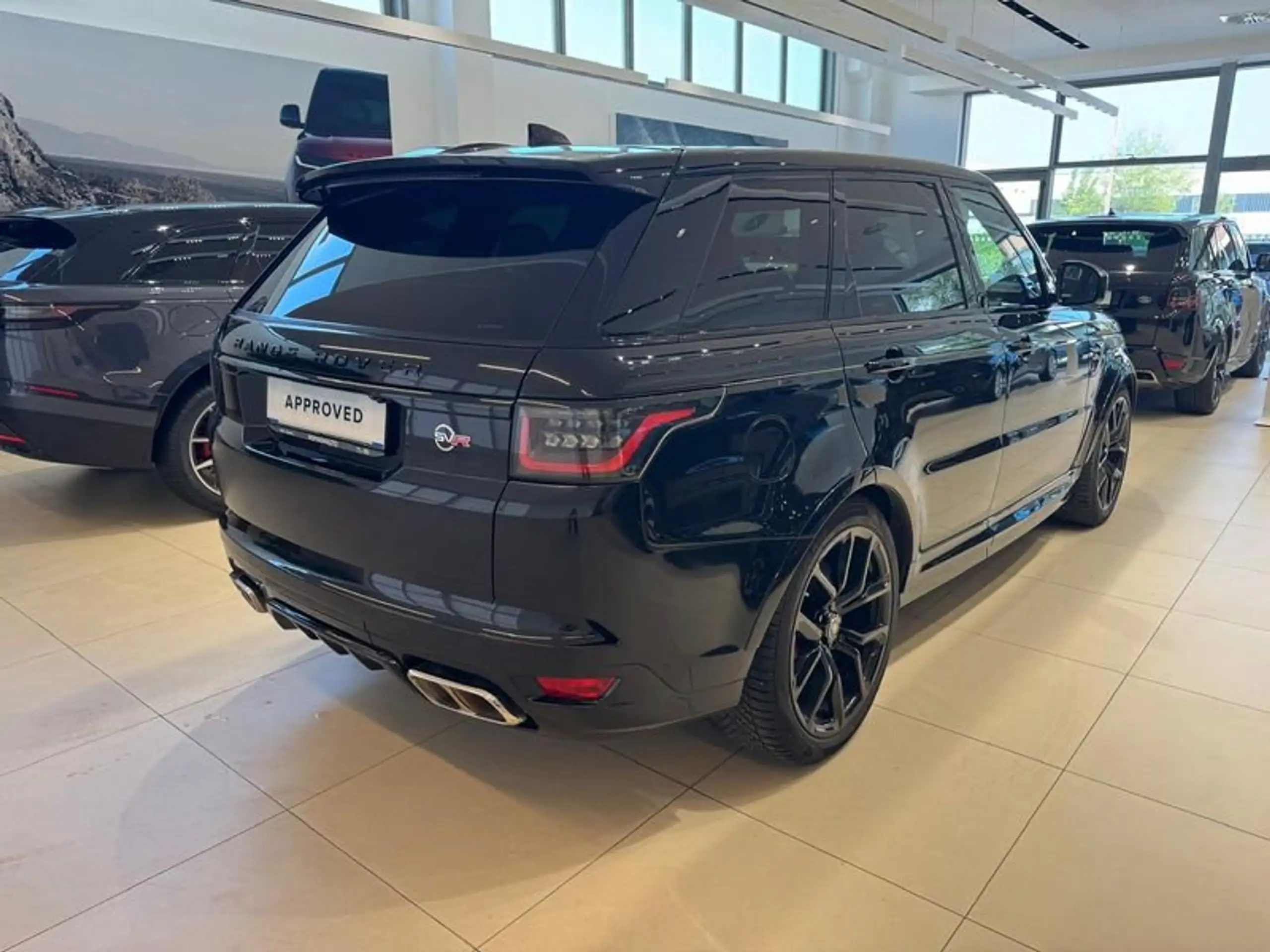 Land Rover - Range Rover Sport