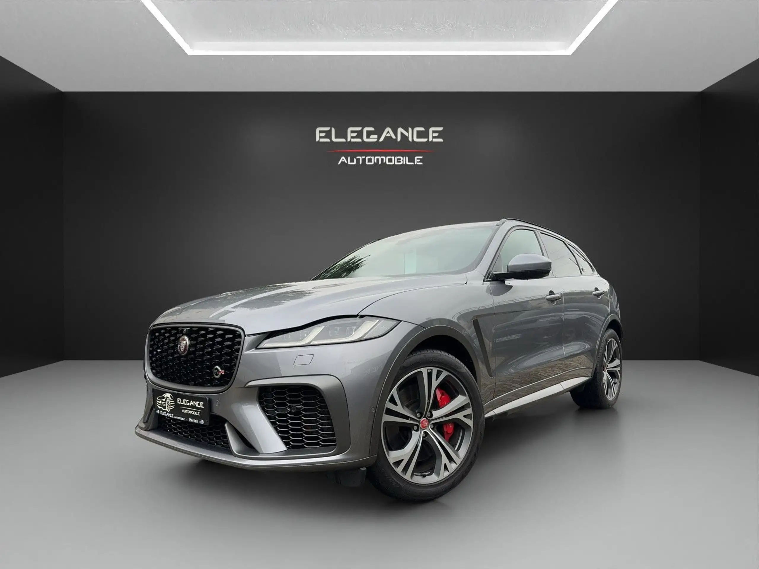 Jaguar - F-Pace