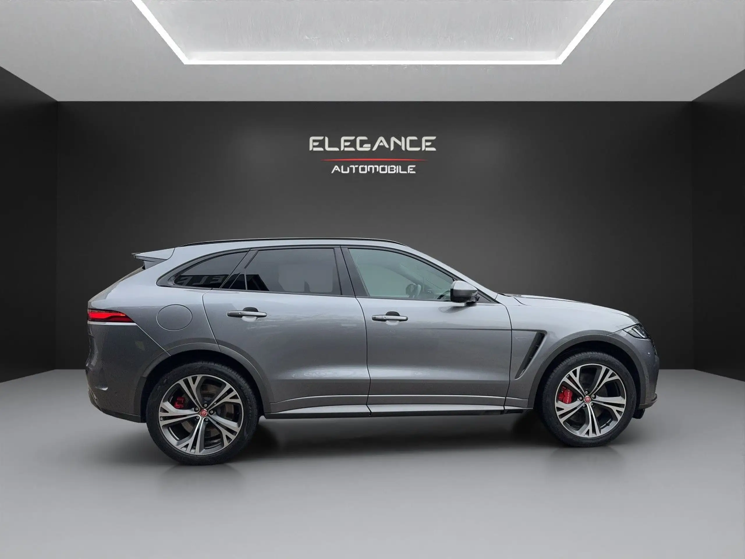 Jaguar - F-Pace