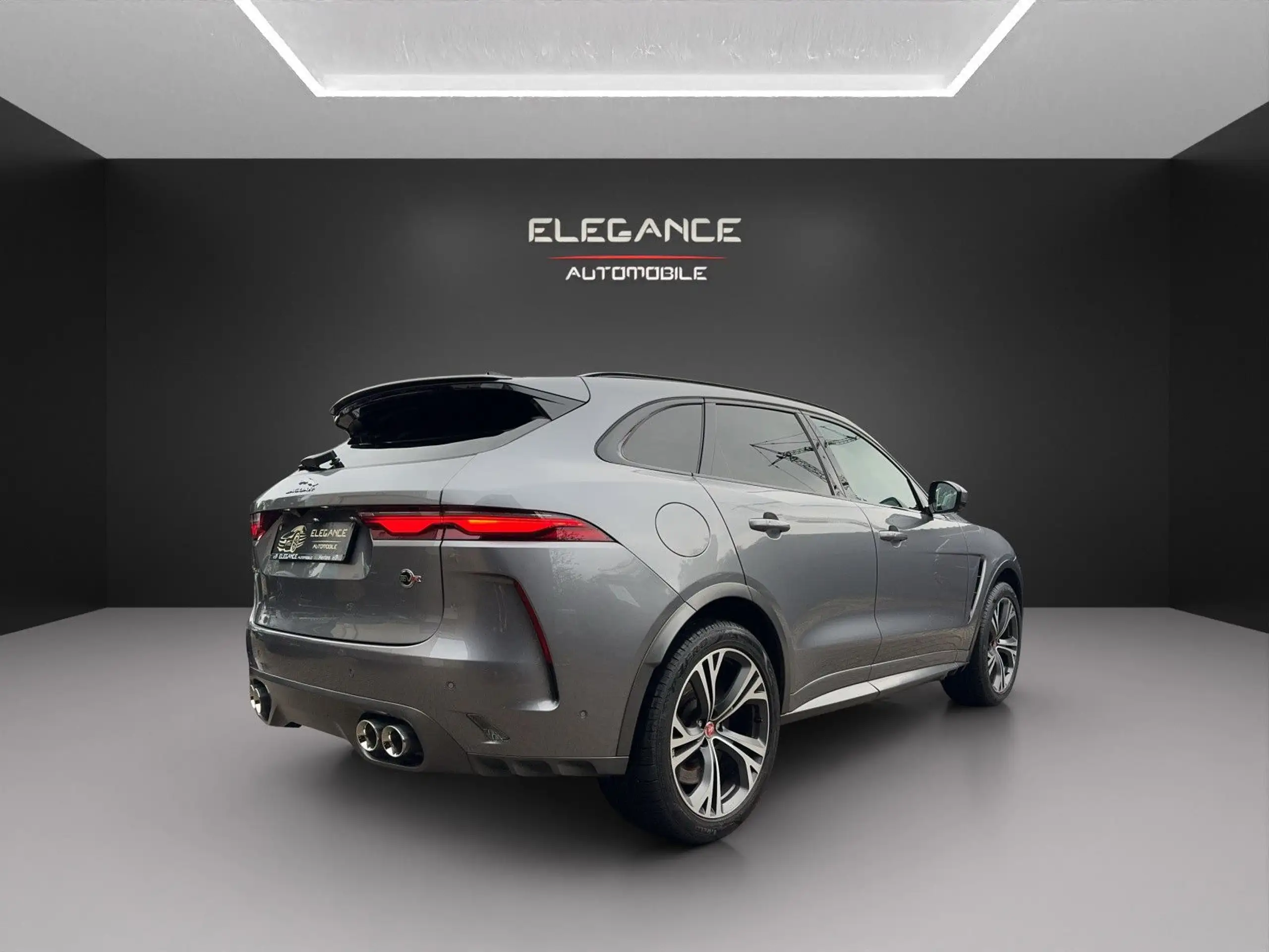 Jaguar - F-Pace