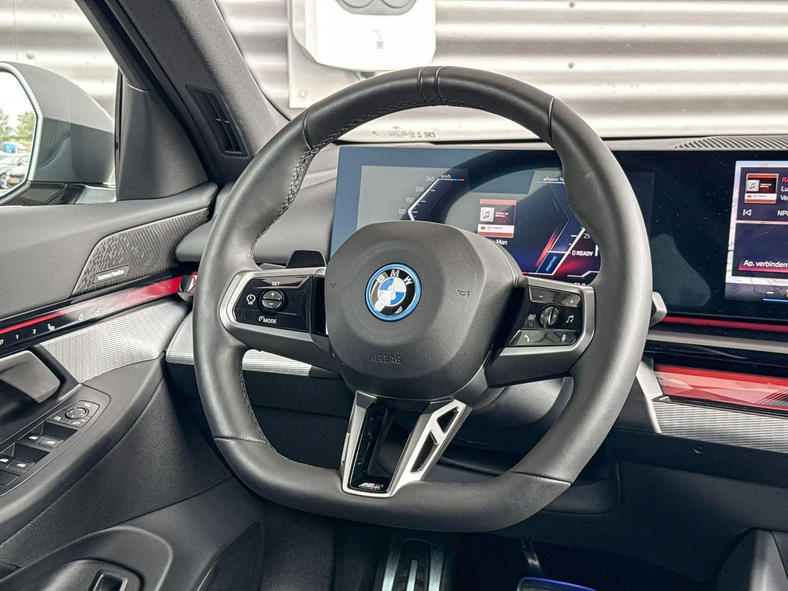 BMW - i5