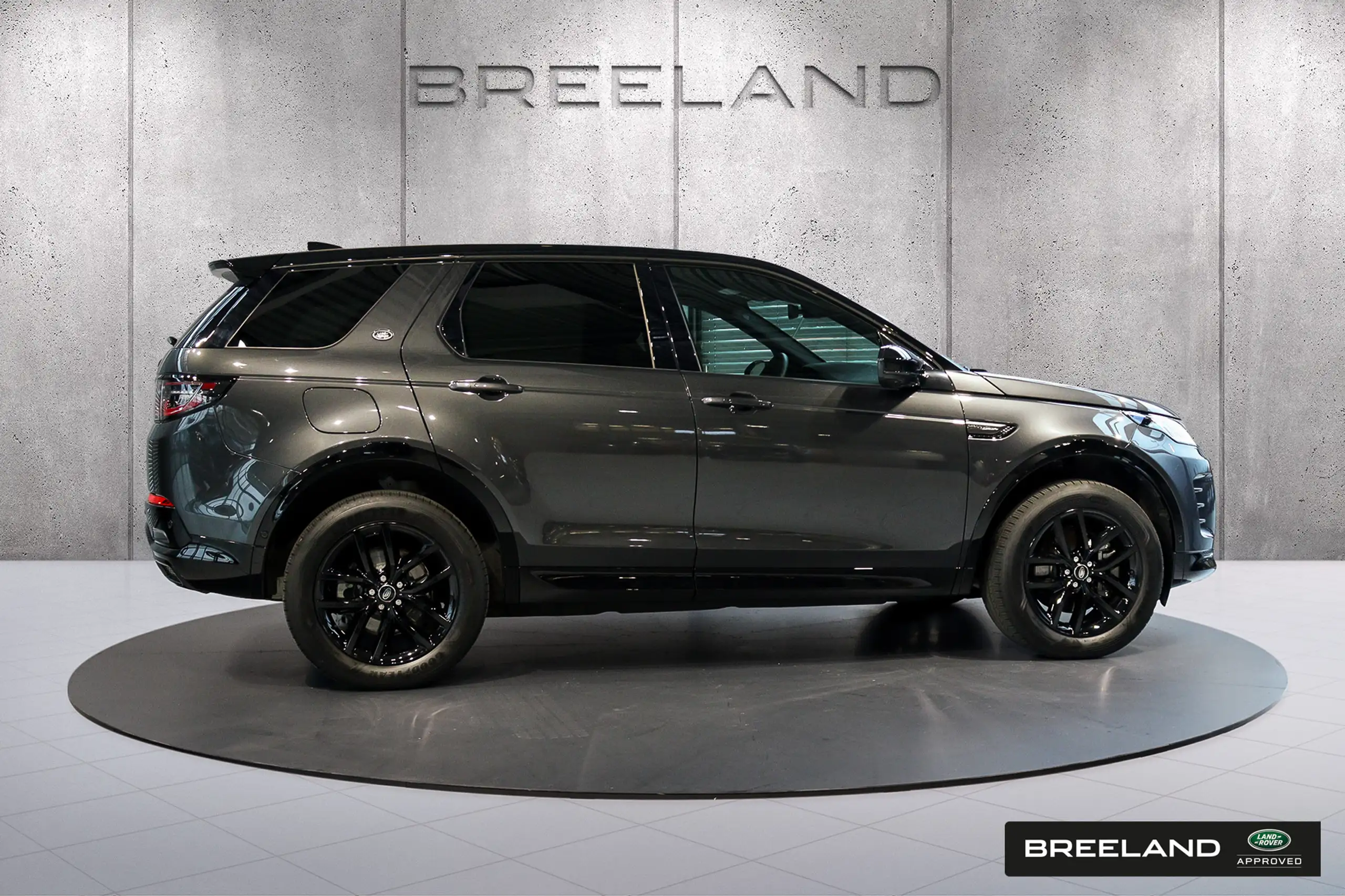 Land Rover - Discovery Sport