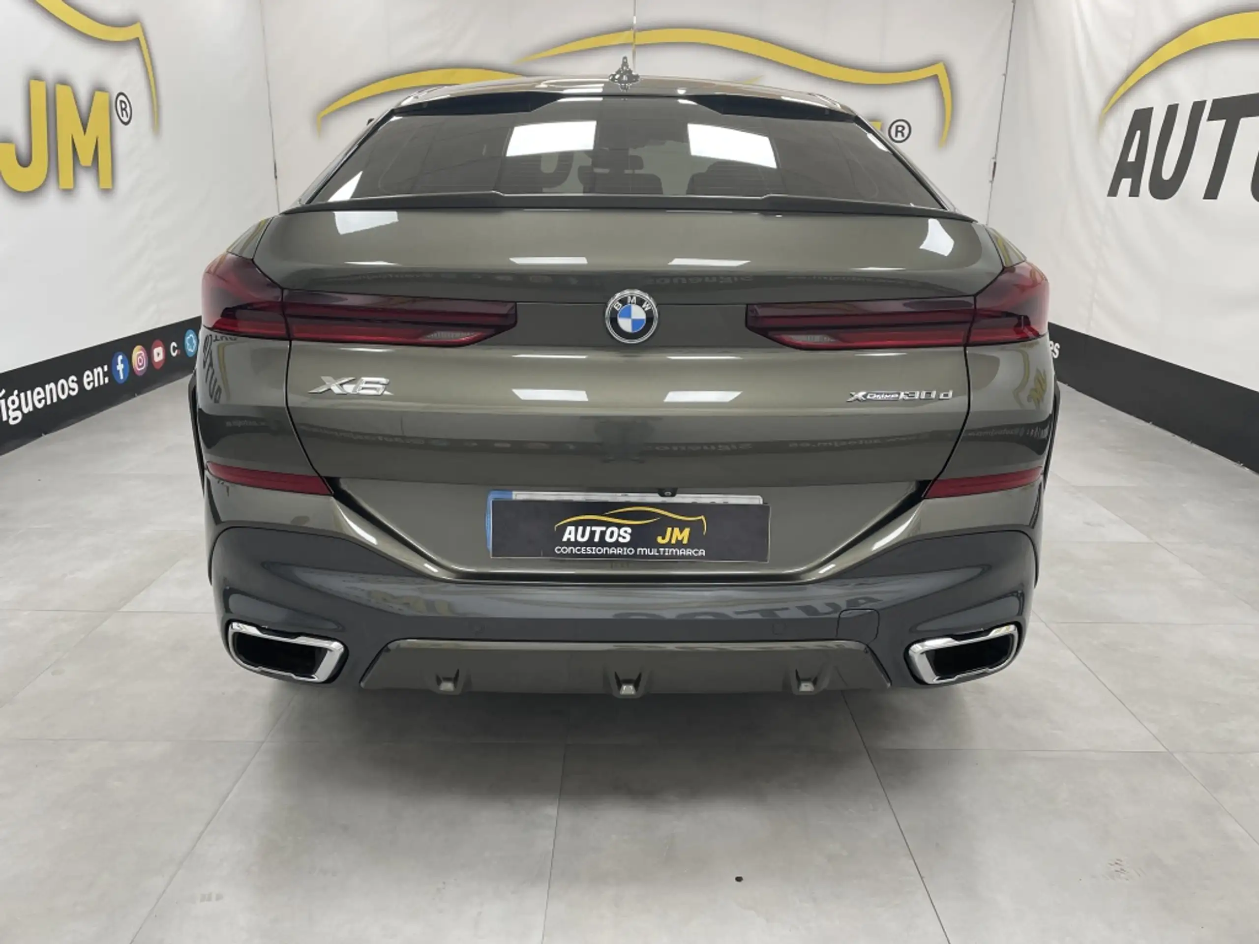 BMW - X6