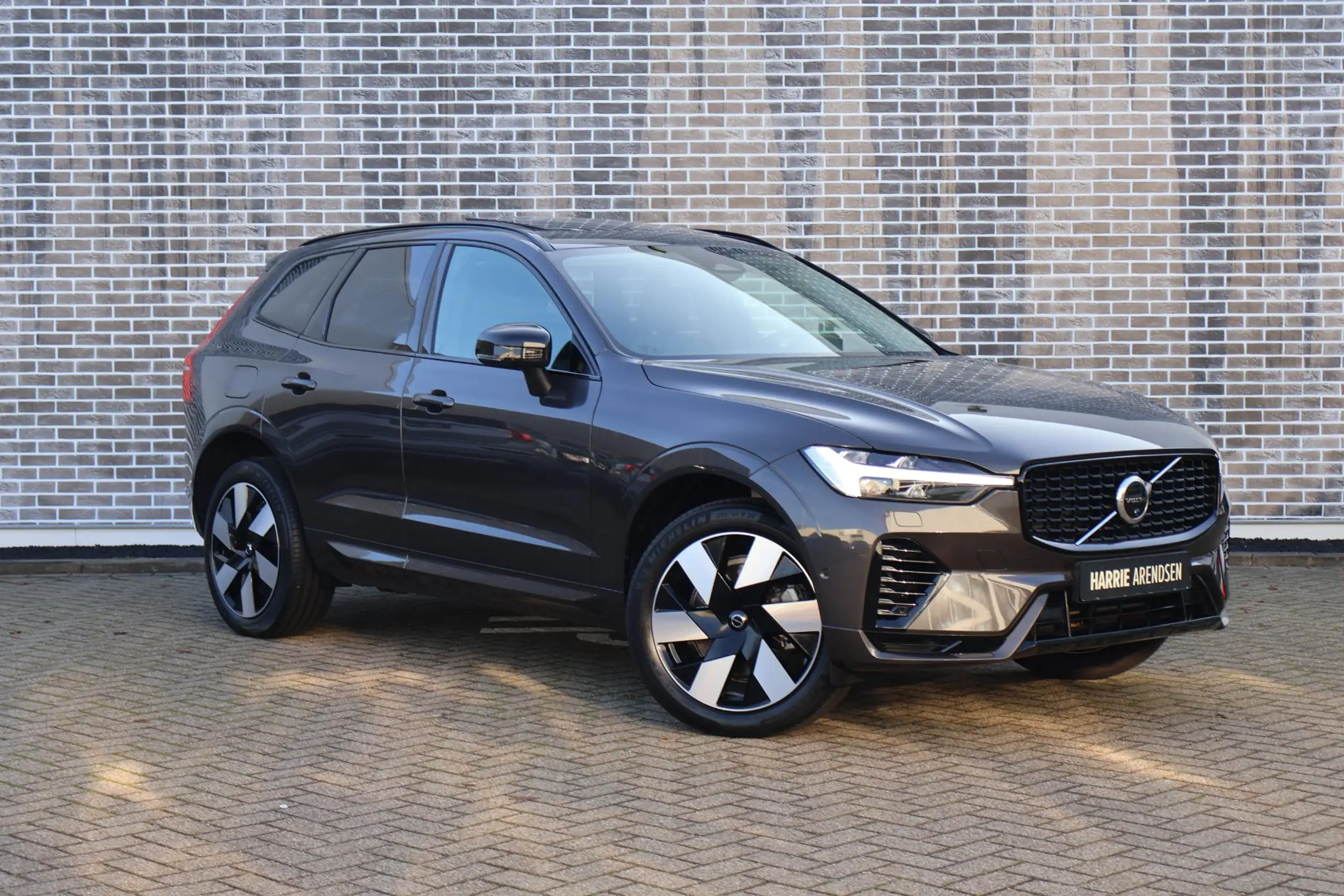 Volvo - XC60