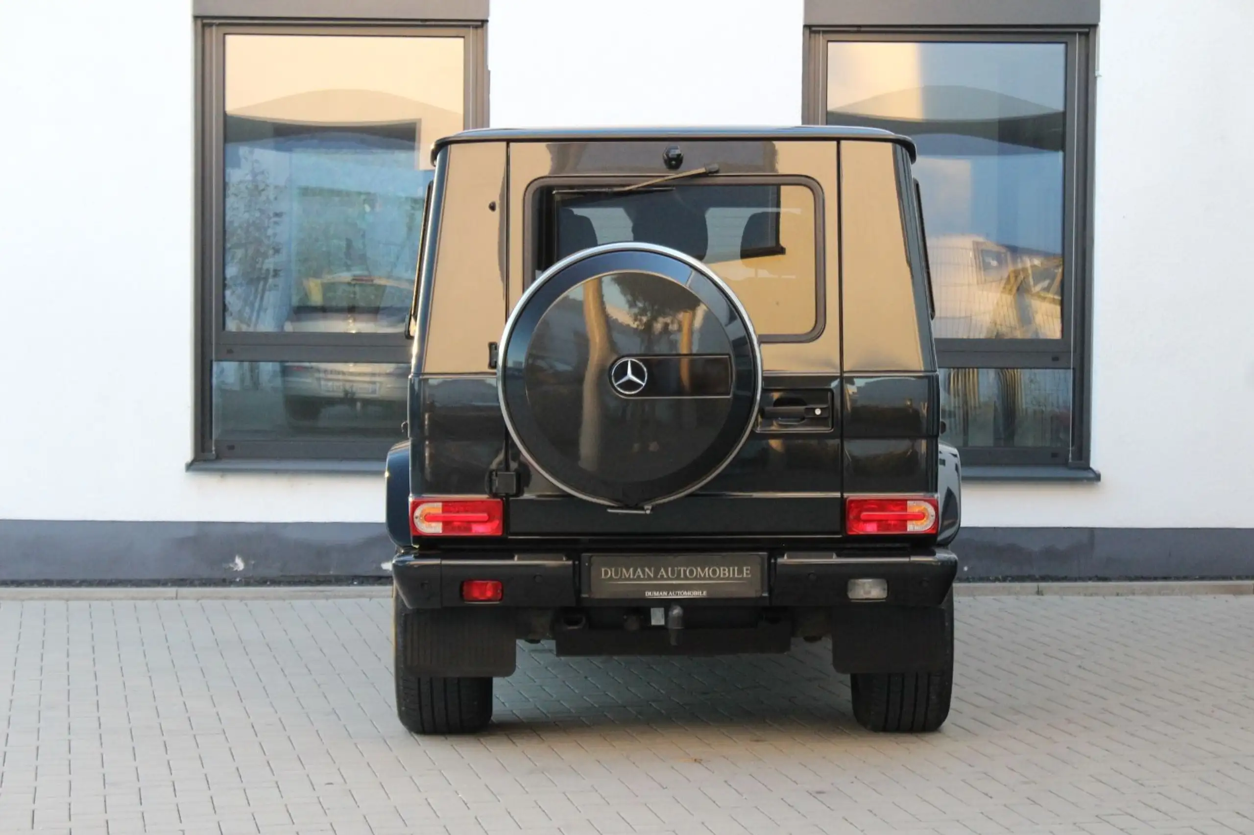 Mercedes-Benz - G 350