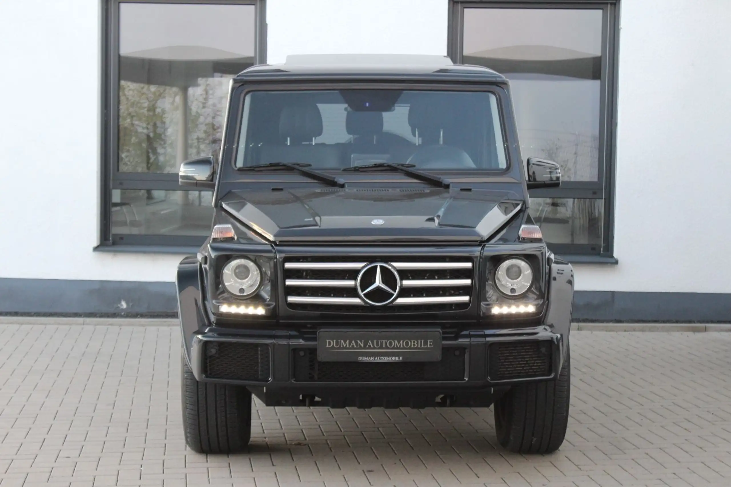 Mercedes-Benz - G 350