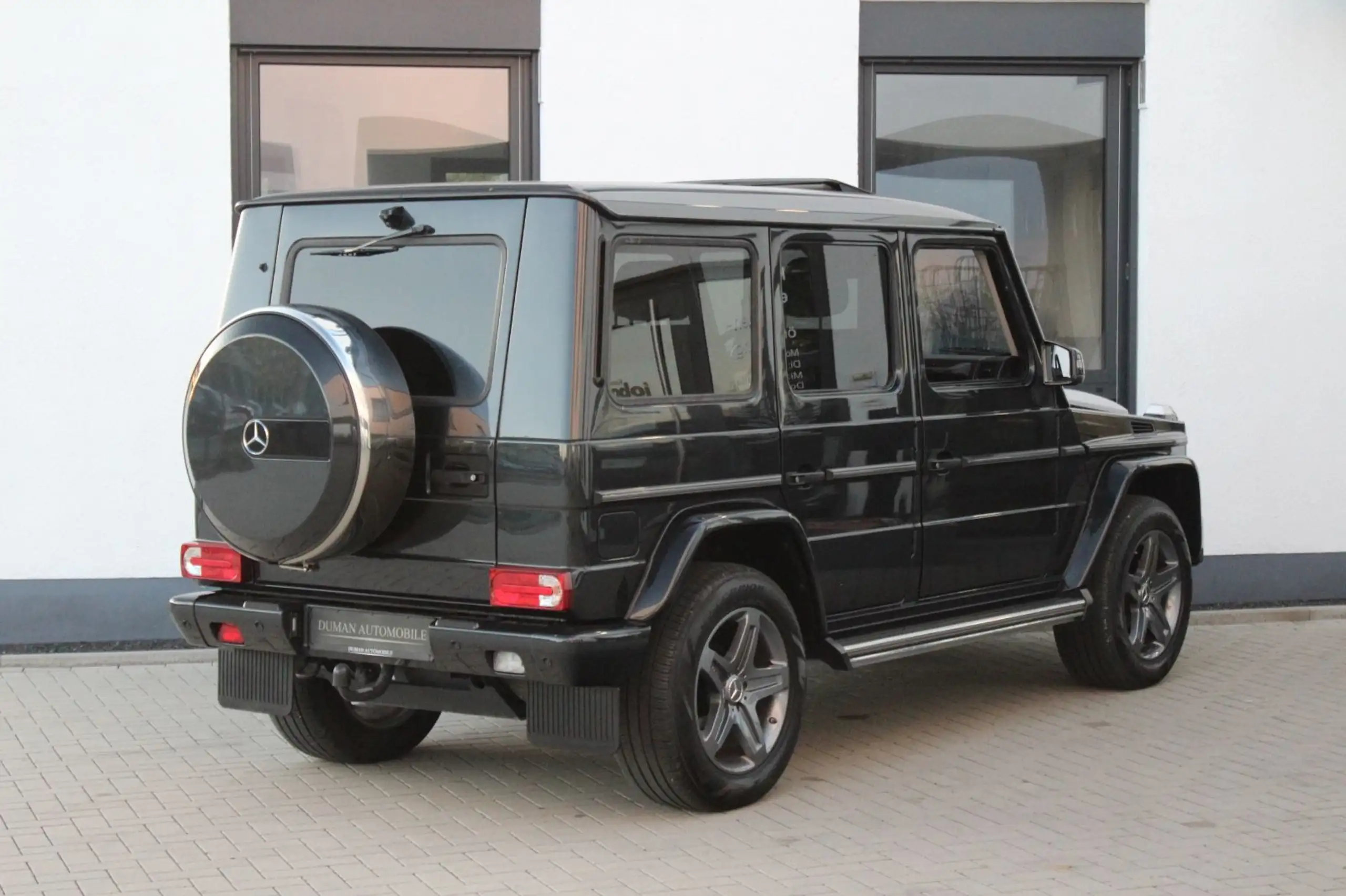 Mercedes-Benz - G 350