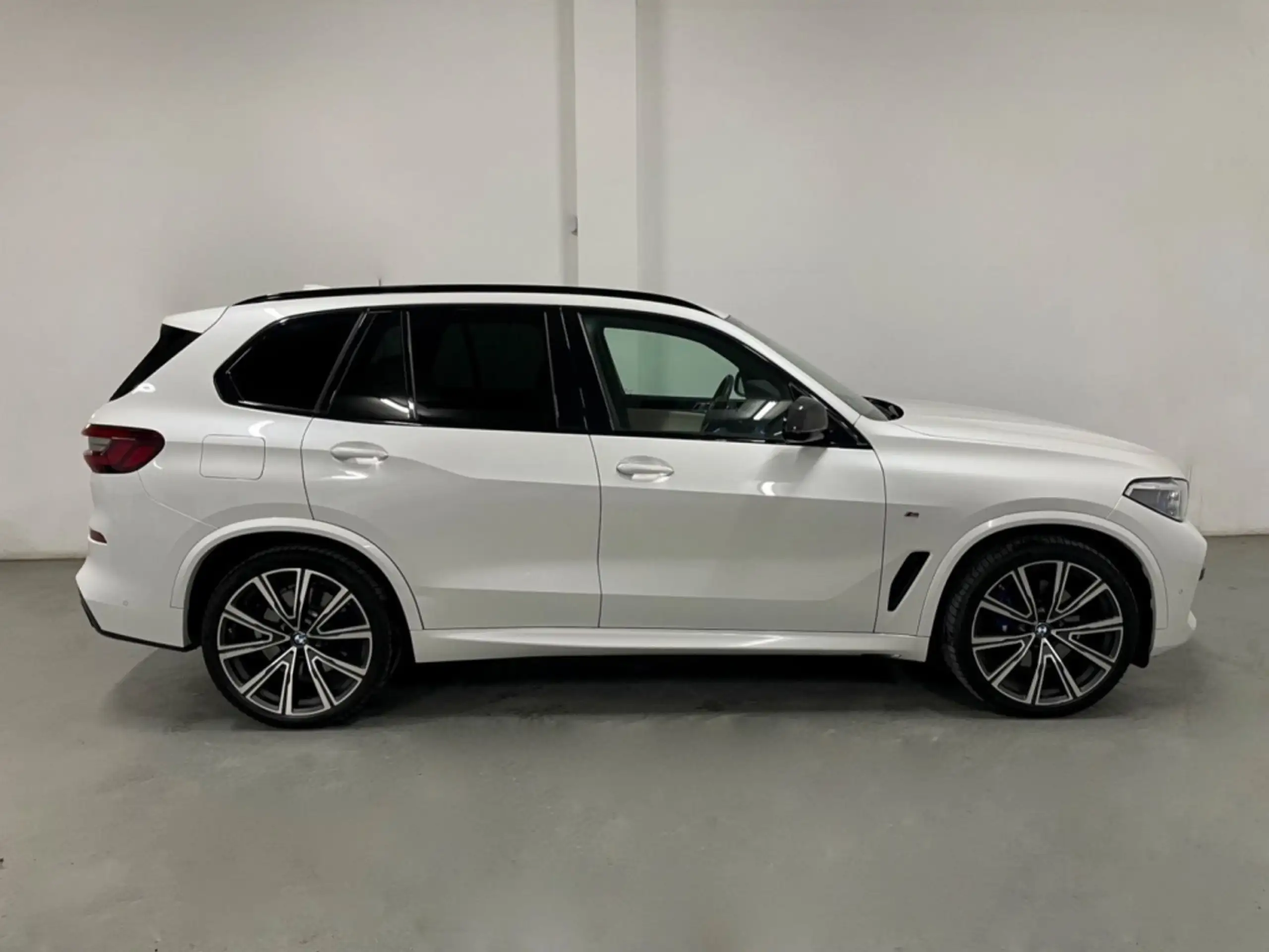 BMW - X5