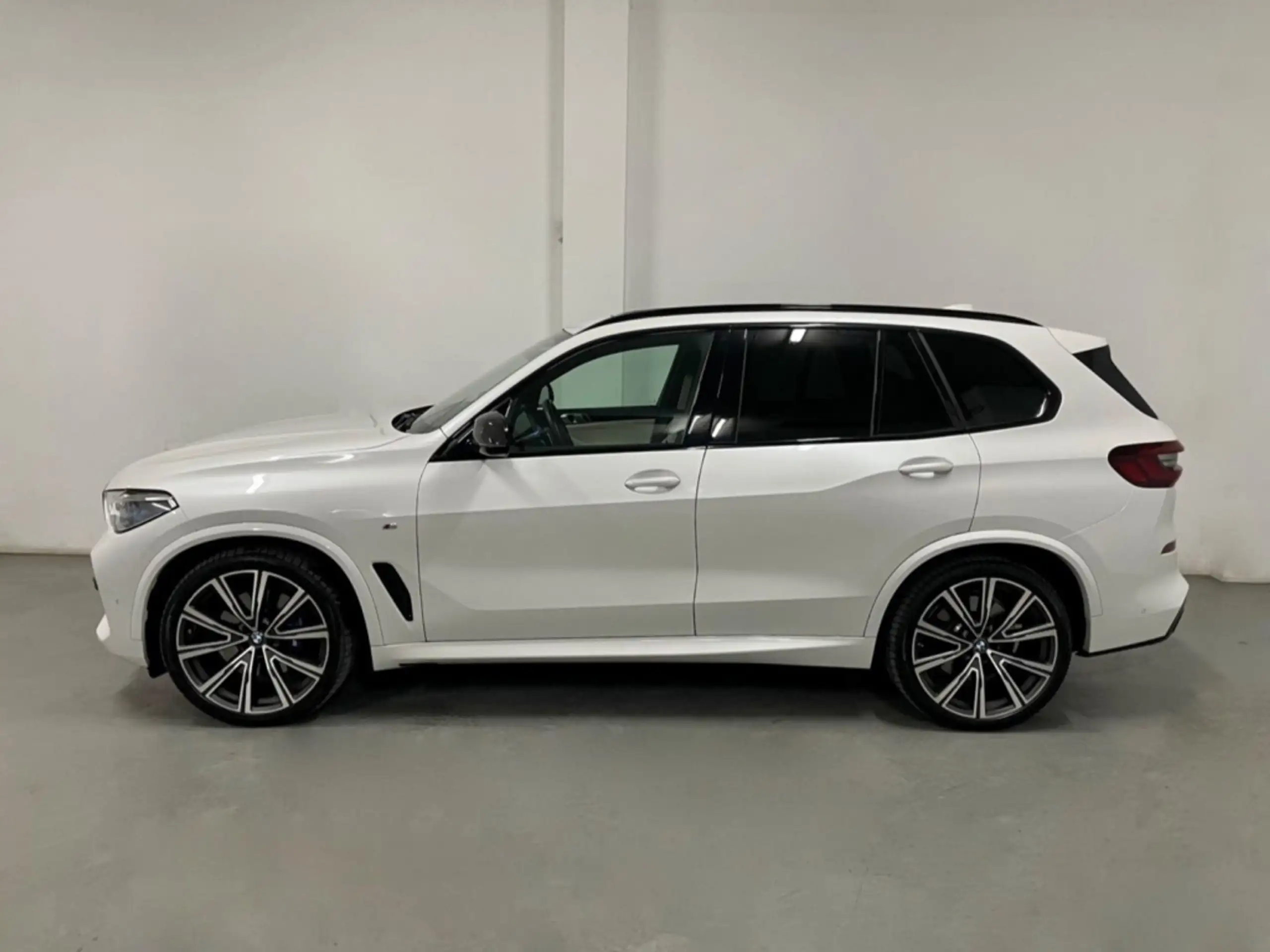 BMW - X5