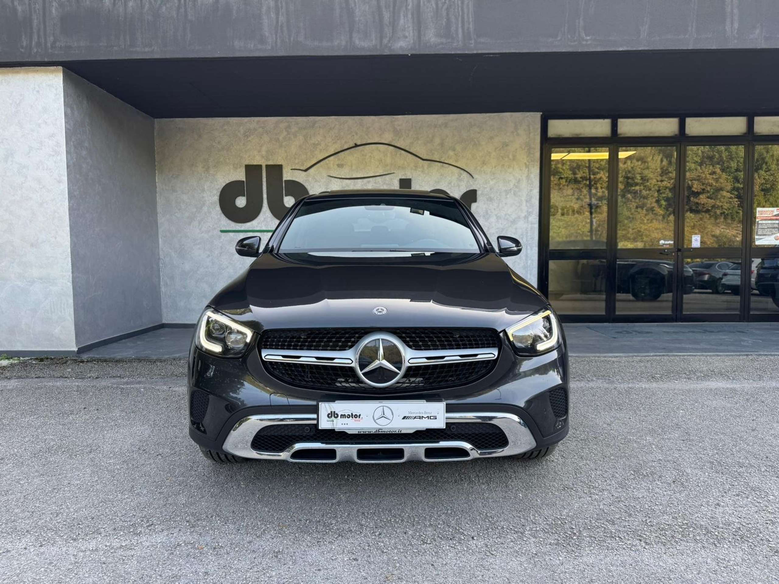 Mercedes-Benz - GLC 300