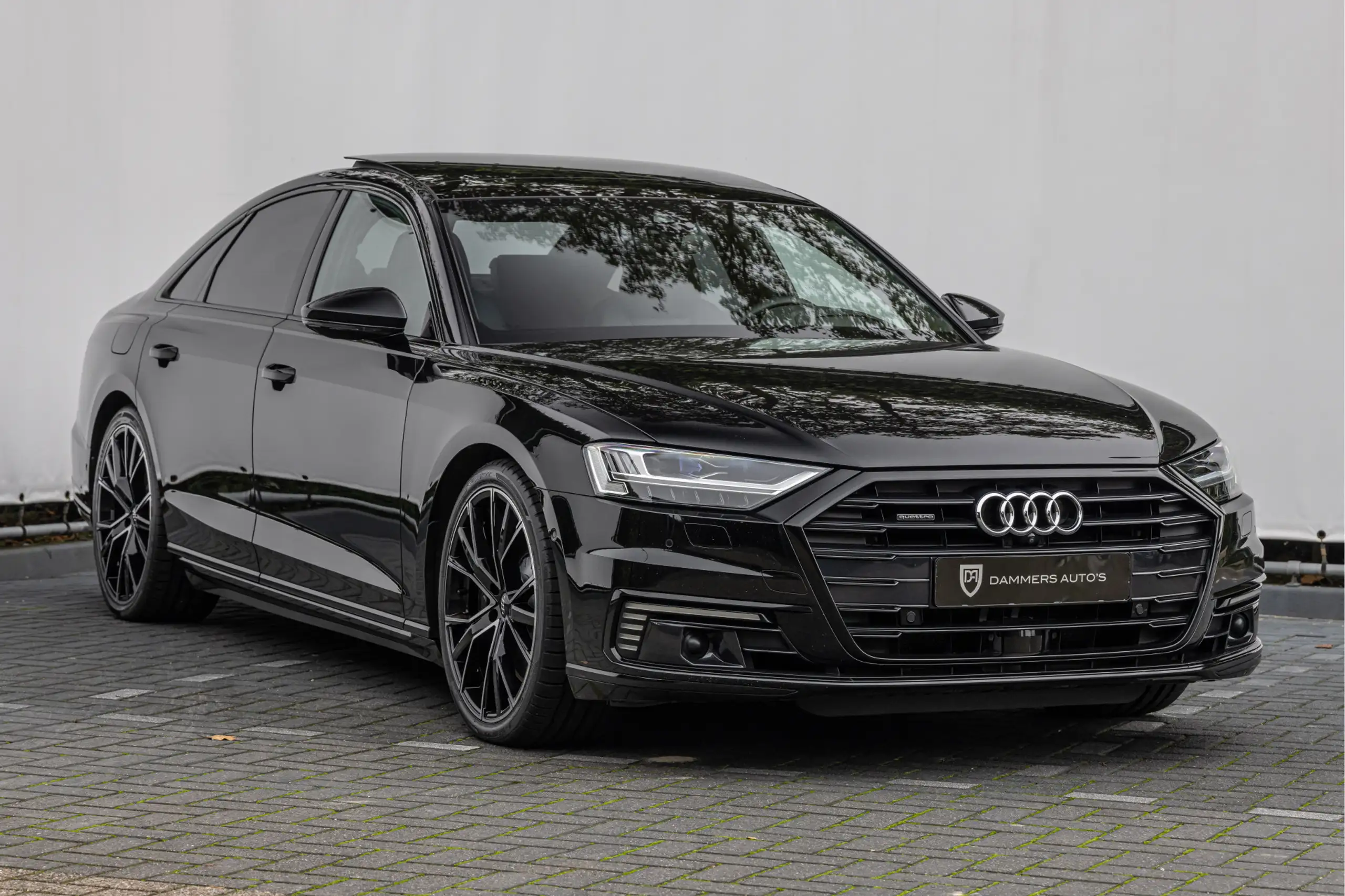 Audi - A8