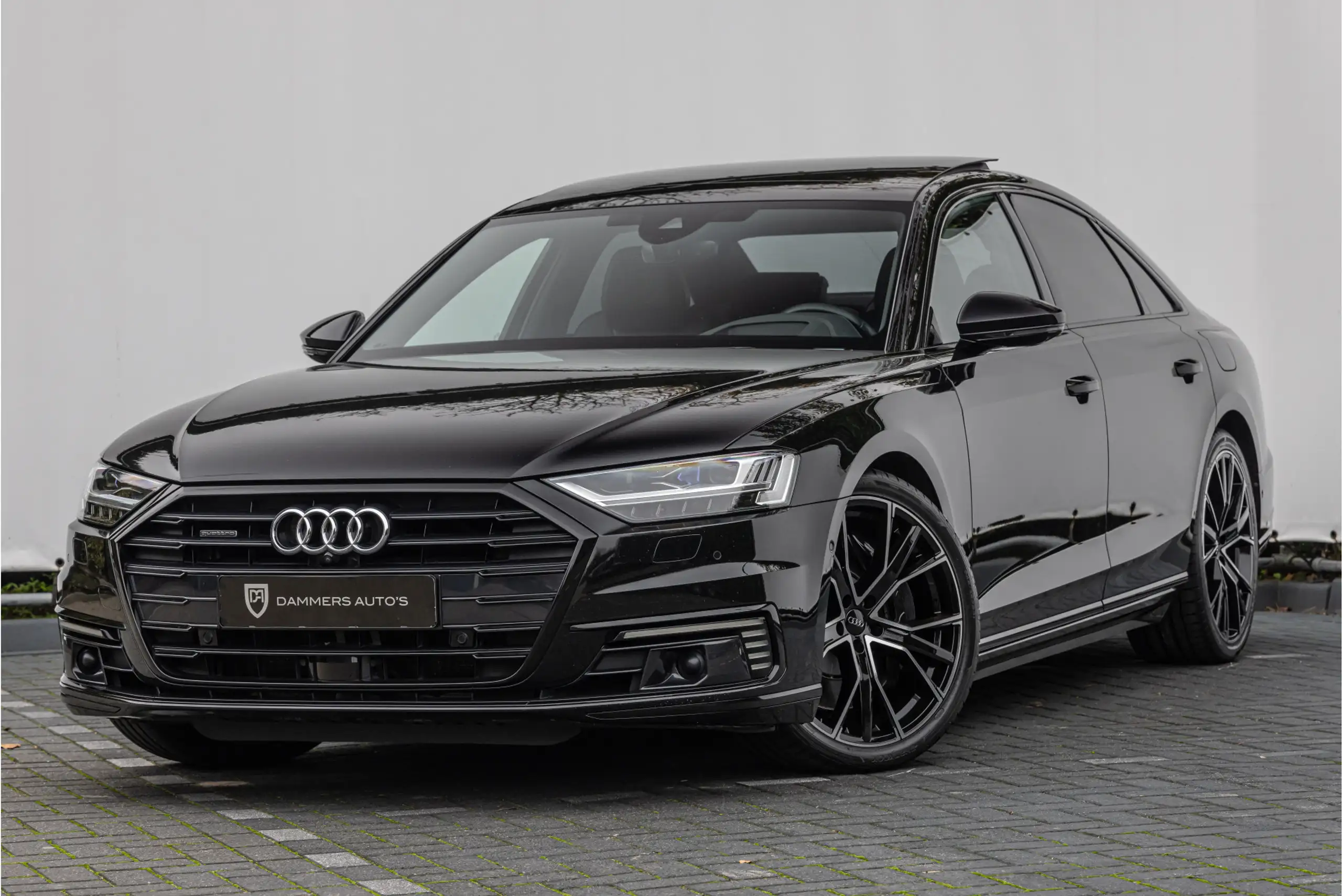 Audi - A8