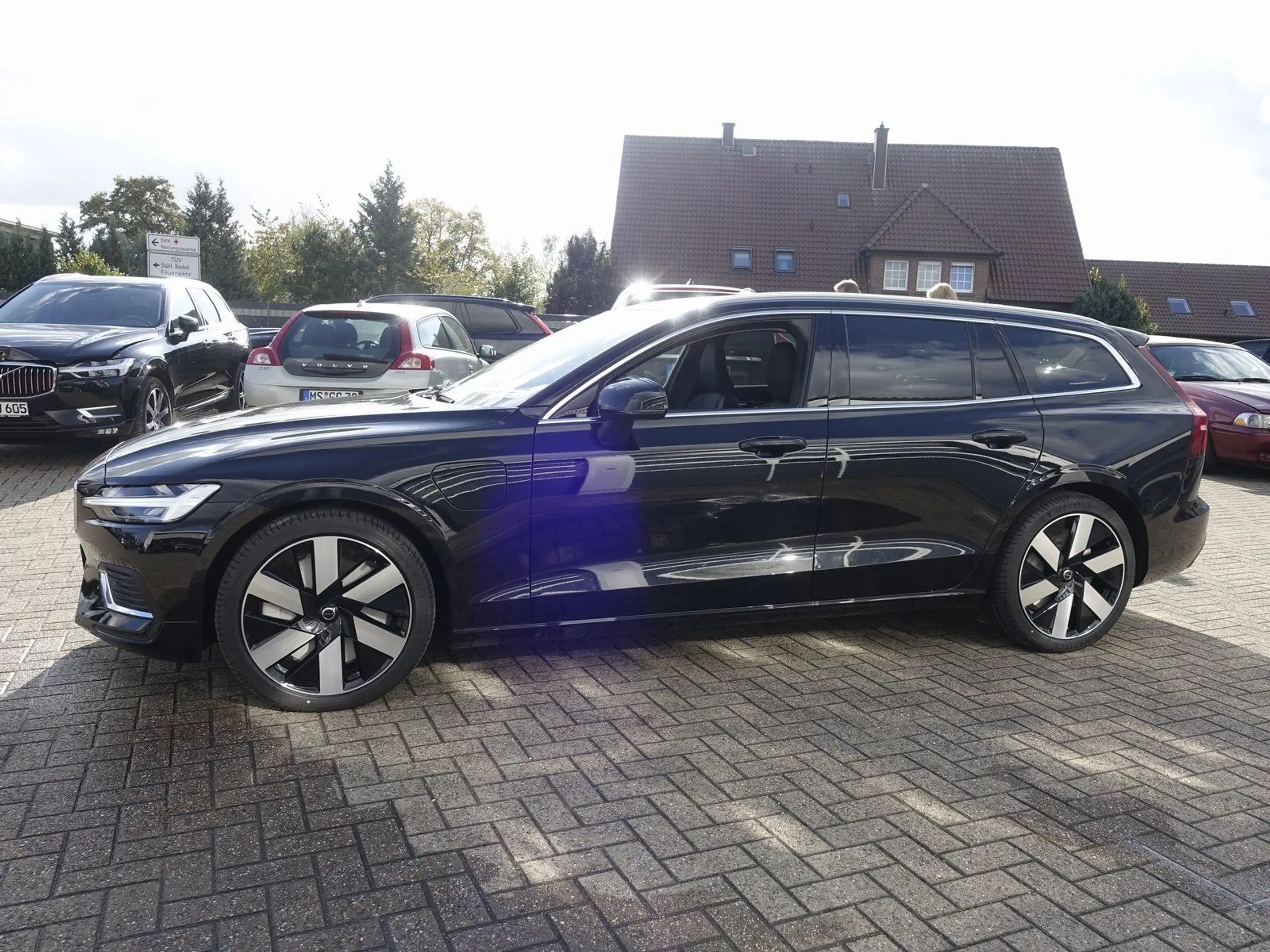 Volvo - V60