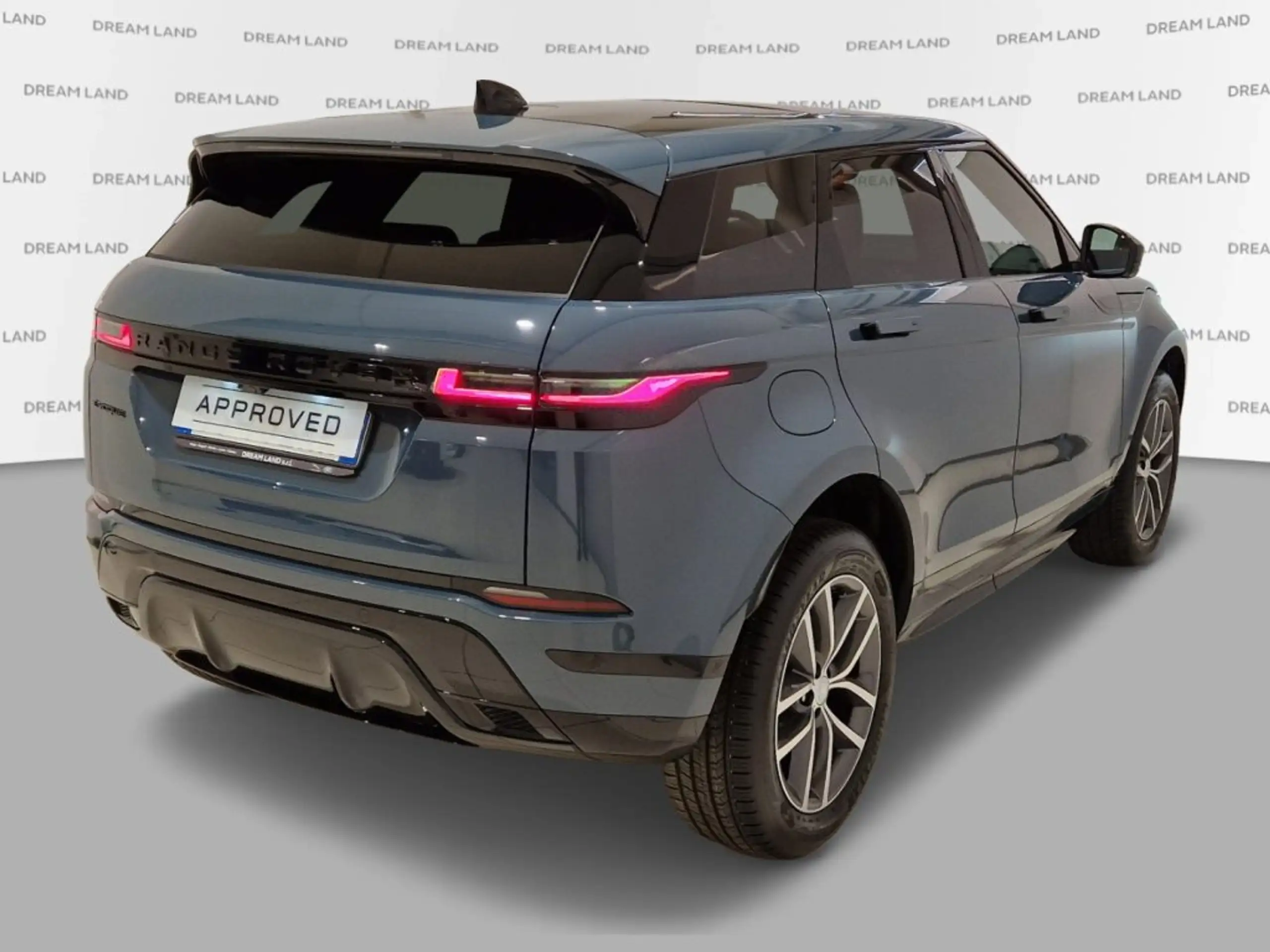 Land Rover - Range Rover Evoque