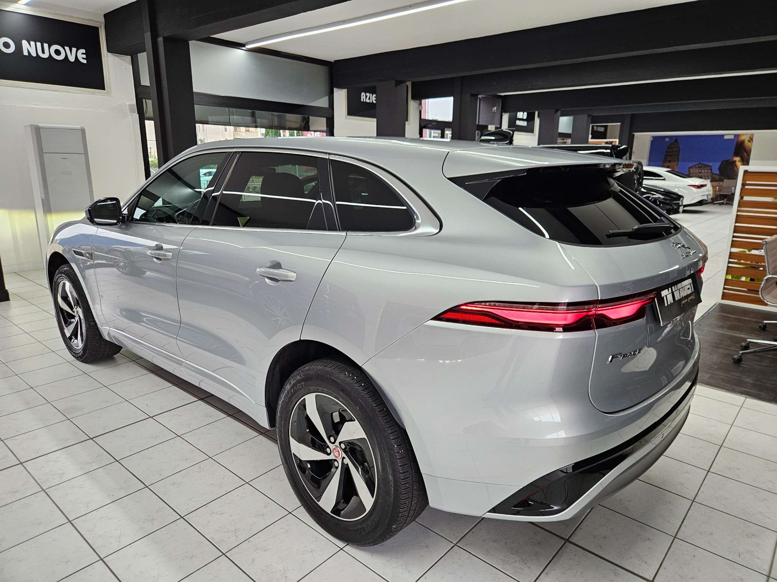 Jaguar - F-Pace