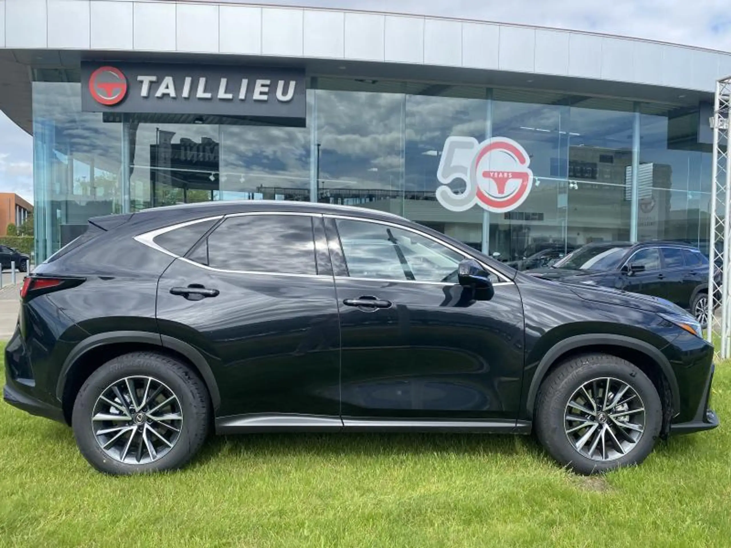 Lexus - NX 350h