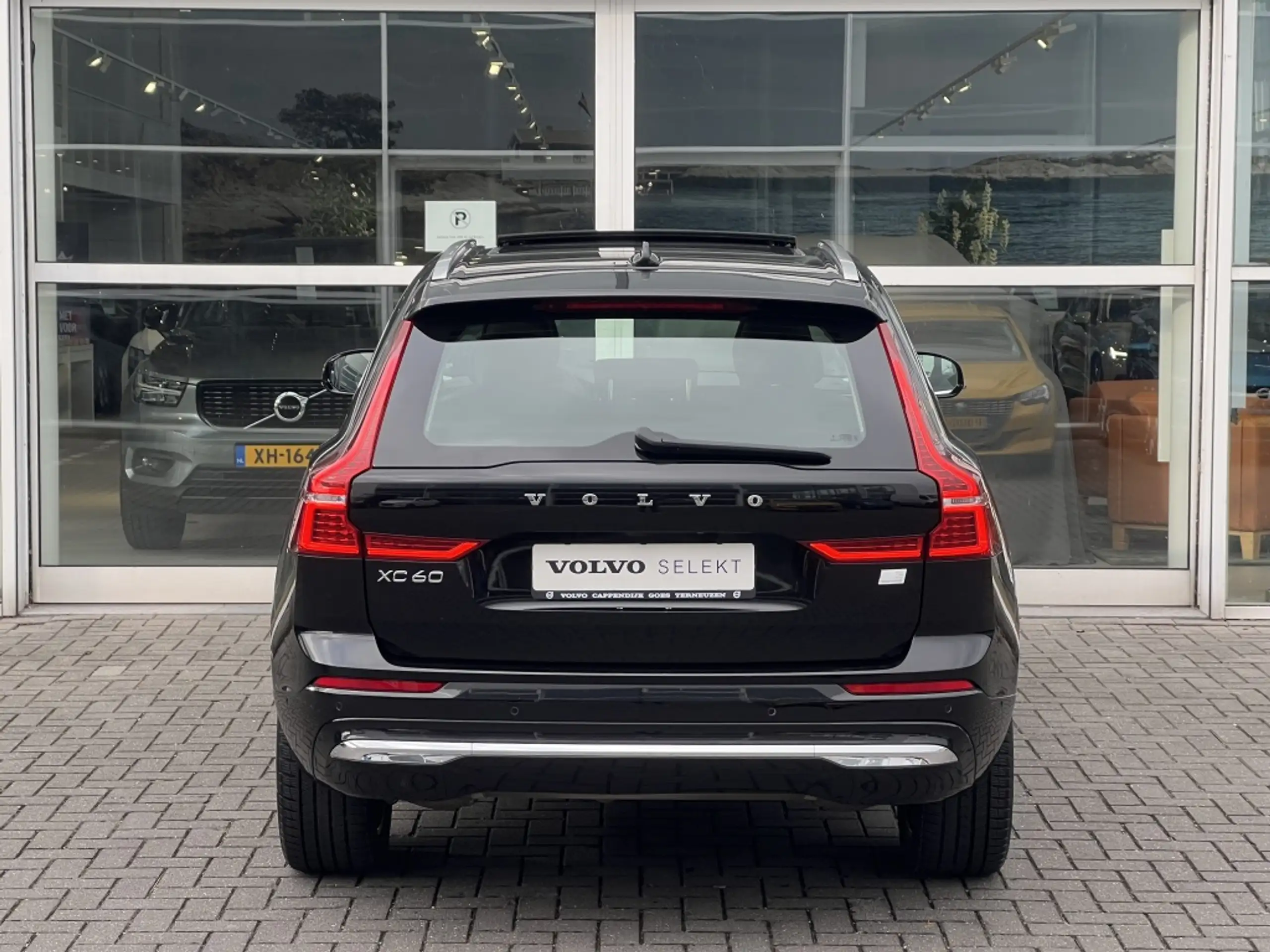 Volvo - XC60