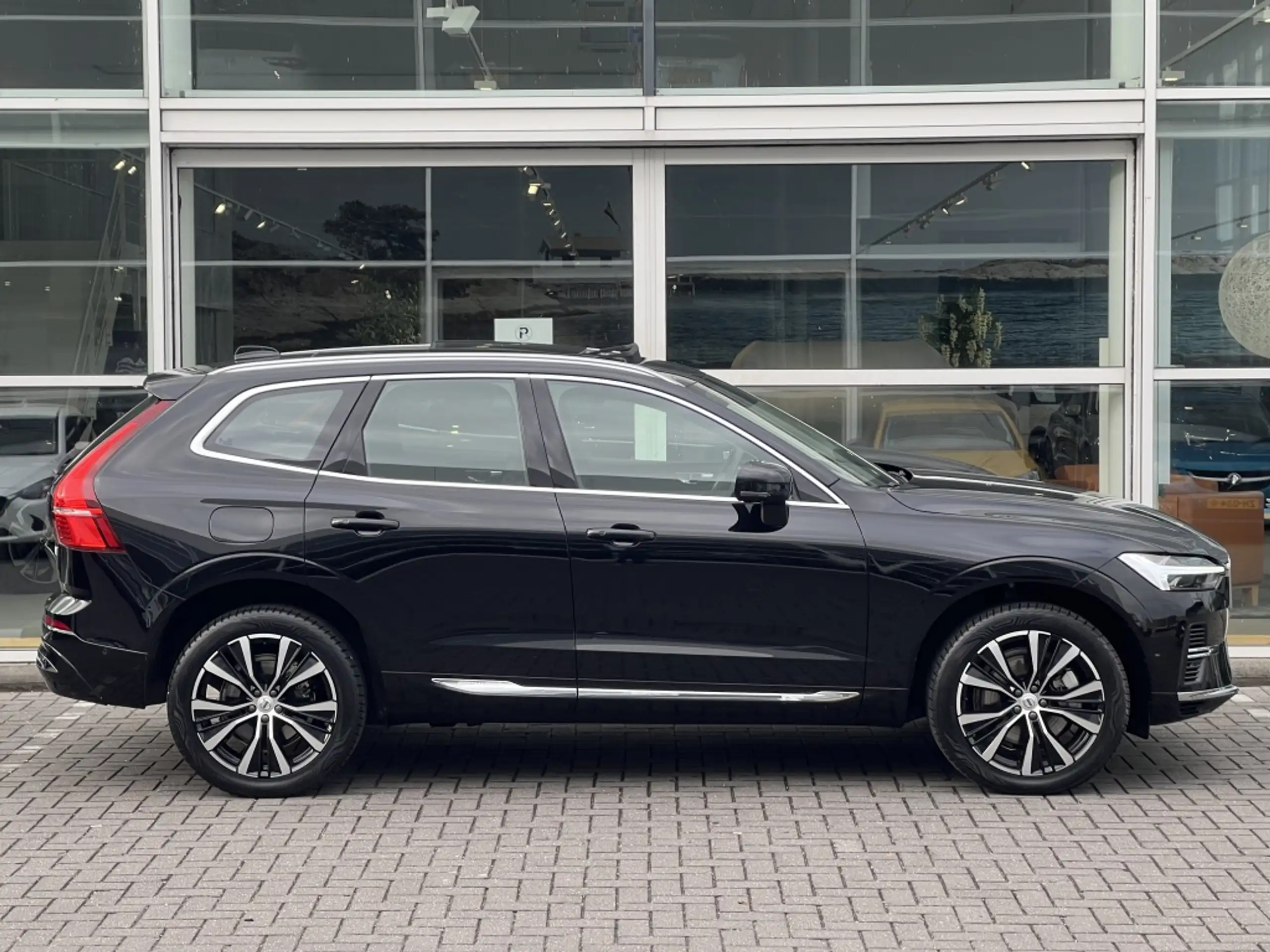 Volvo - XC60