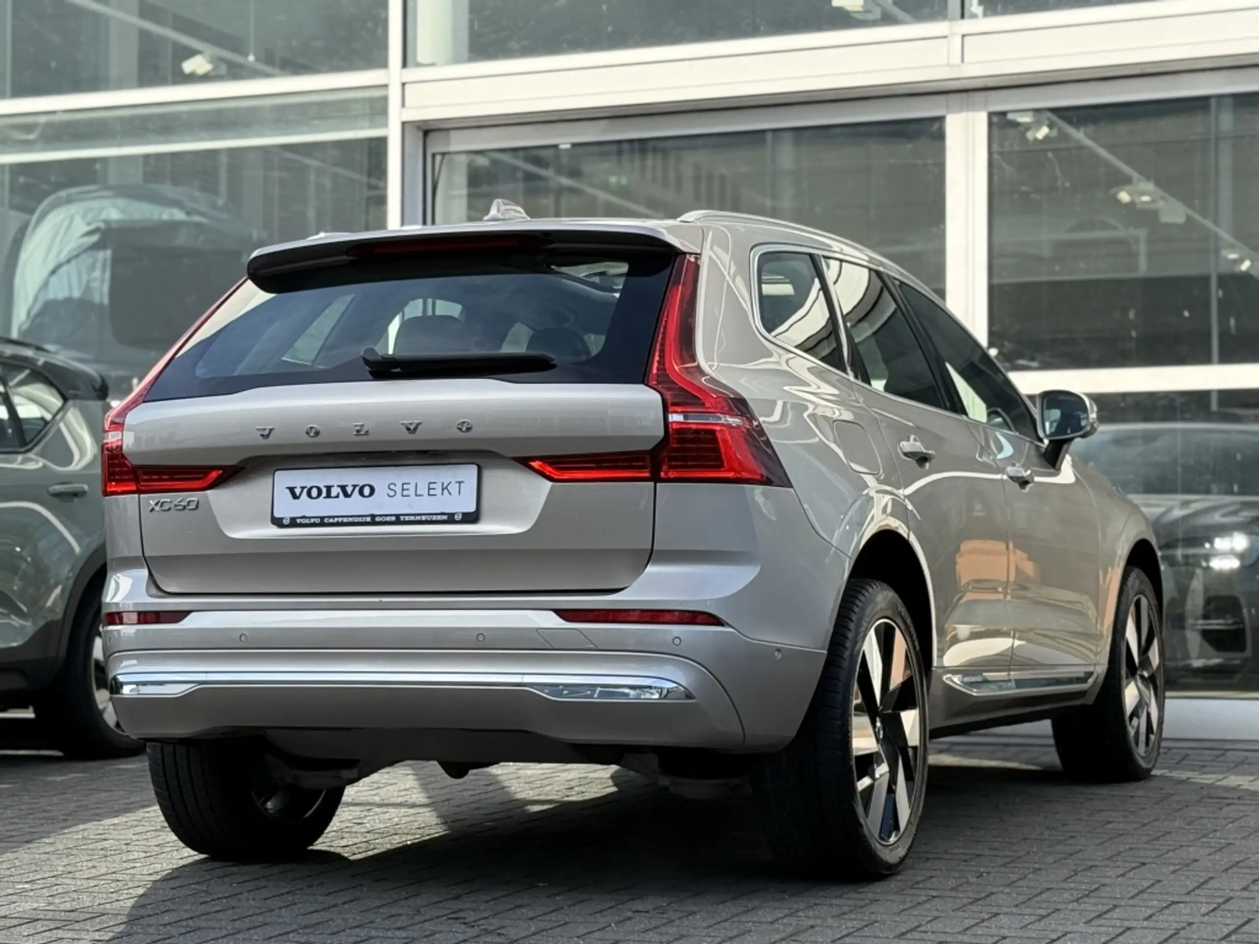 Volvo - XC60