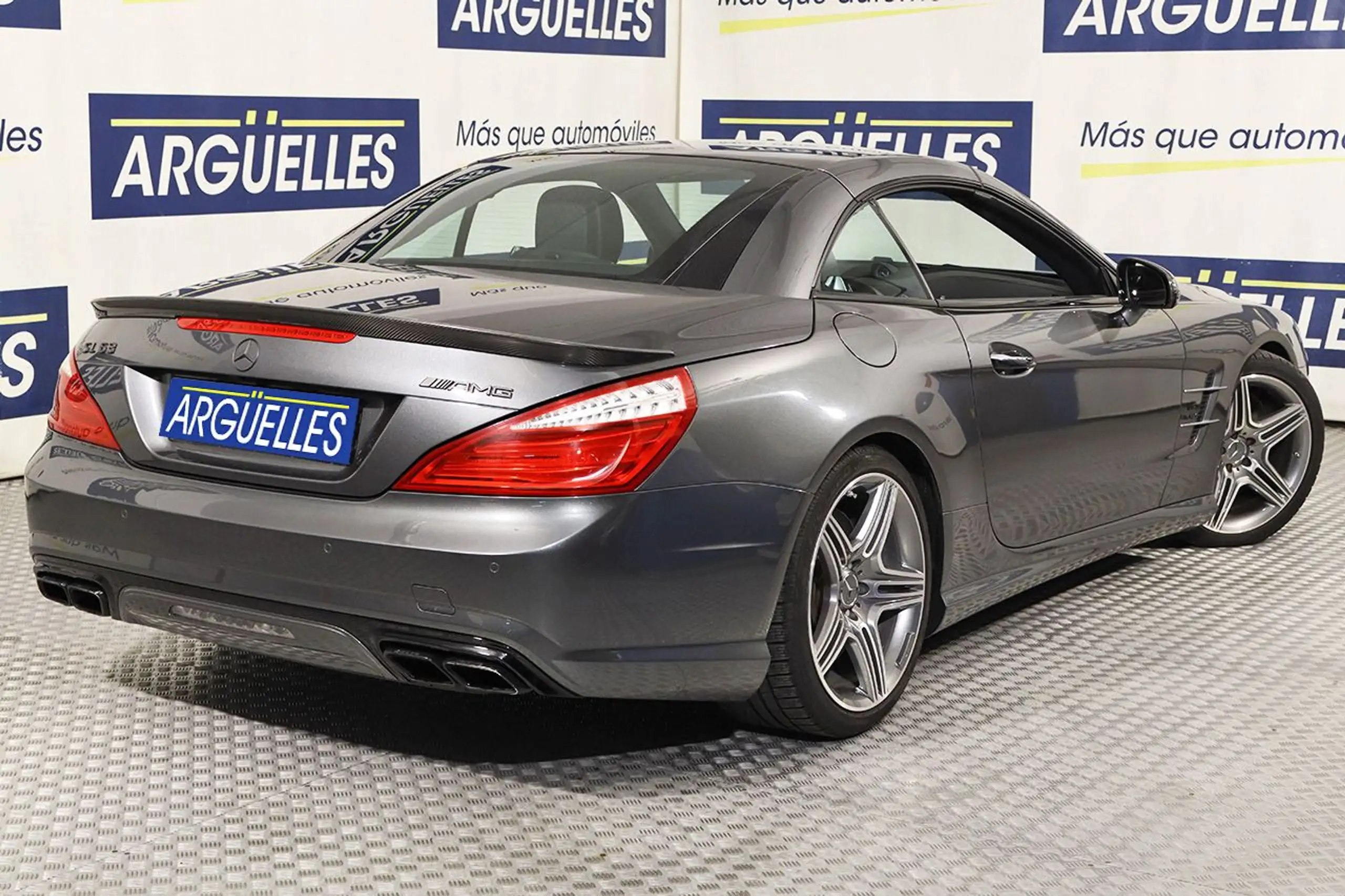 Mercedes-Benz - SL 63 AMG