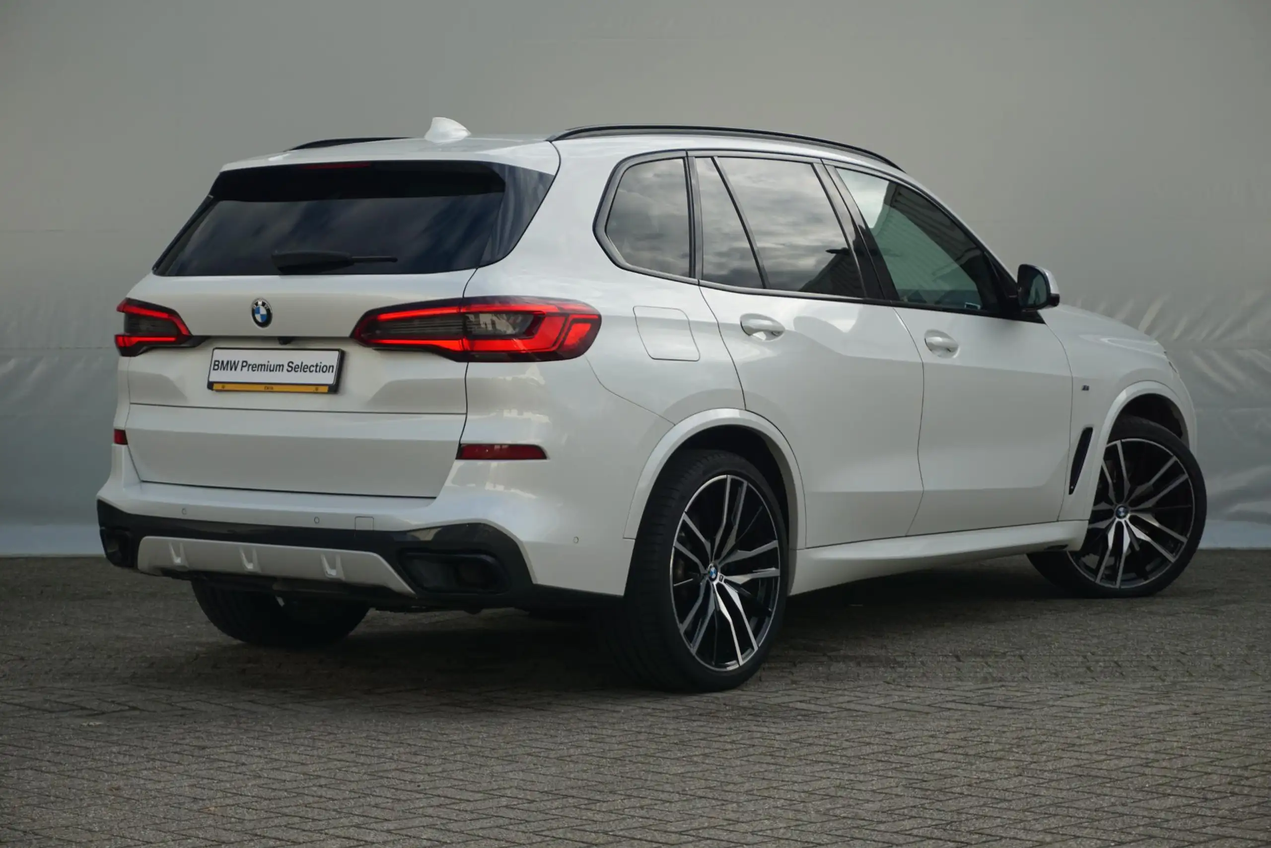 BMW - X5